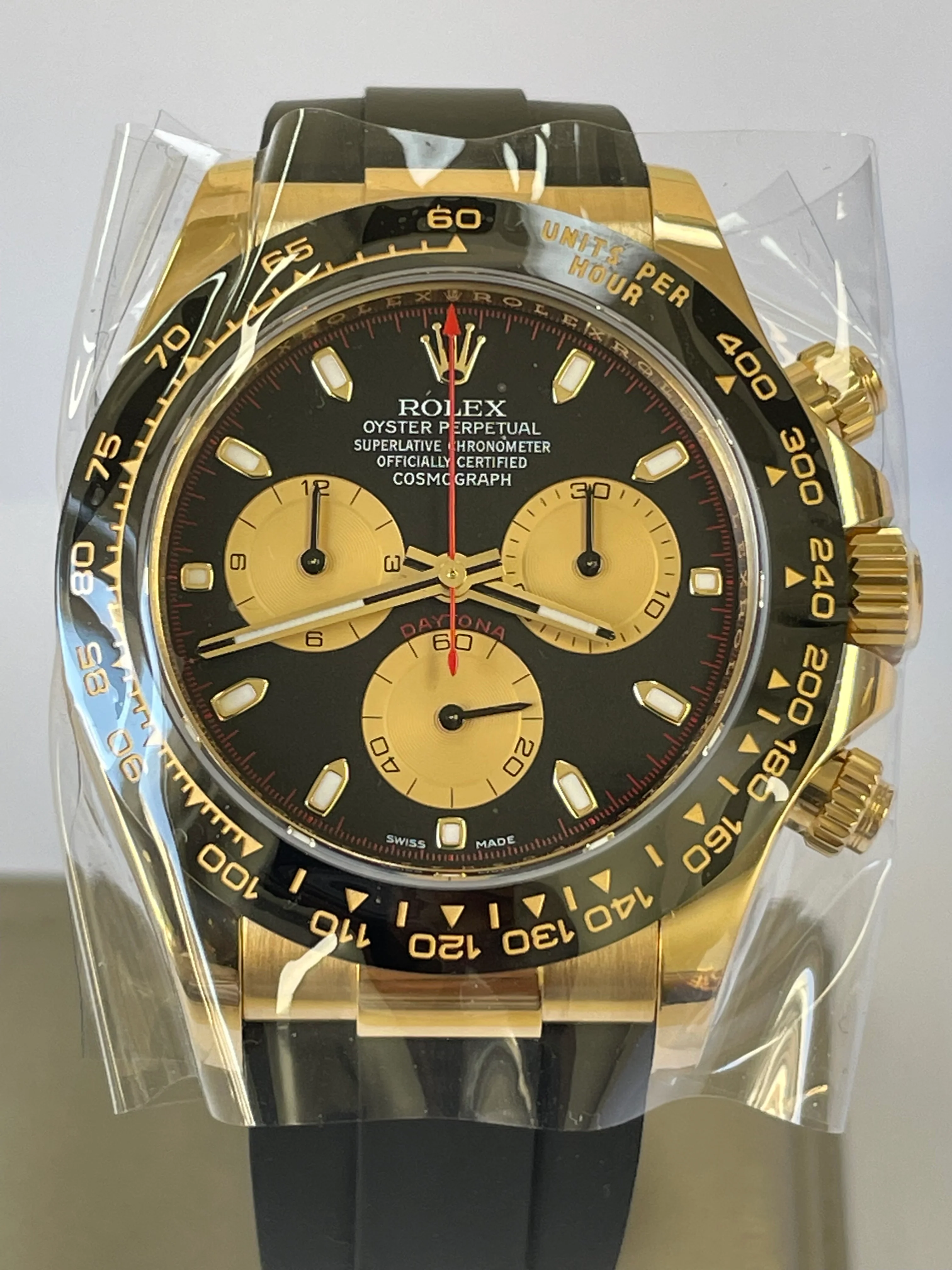 Rolex Yellow Gold Cosmograph Daytona - 2023 - 