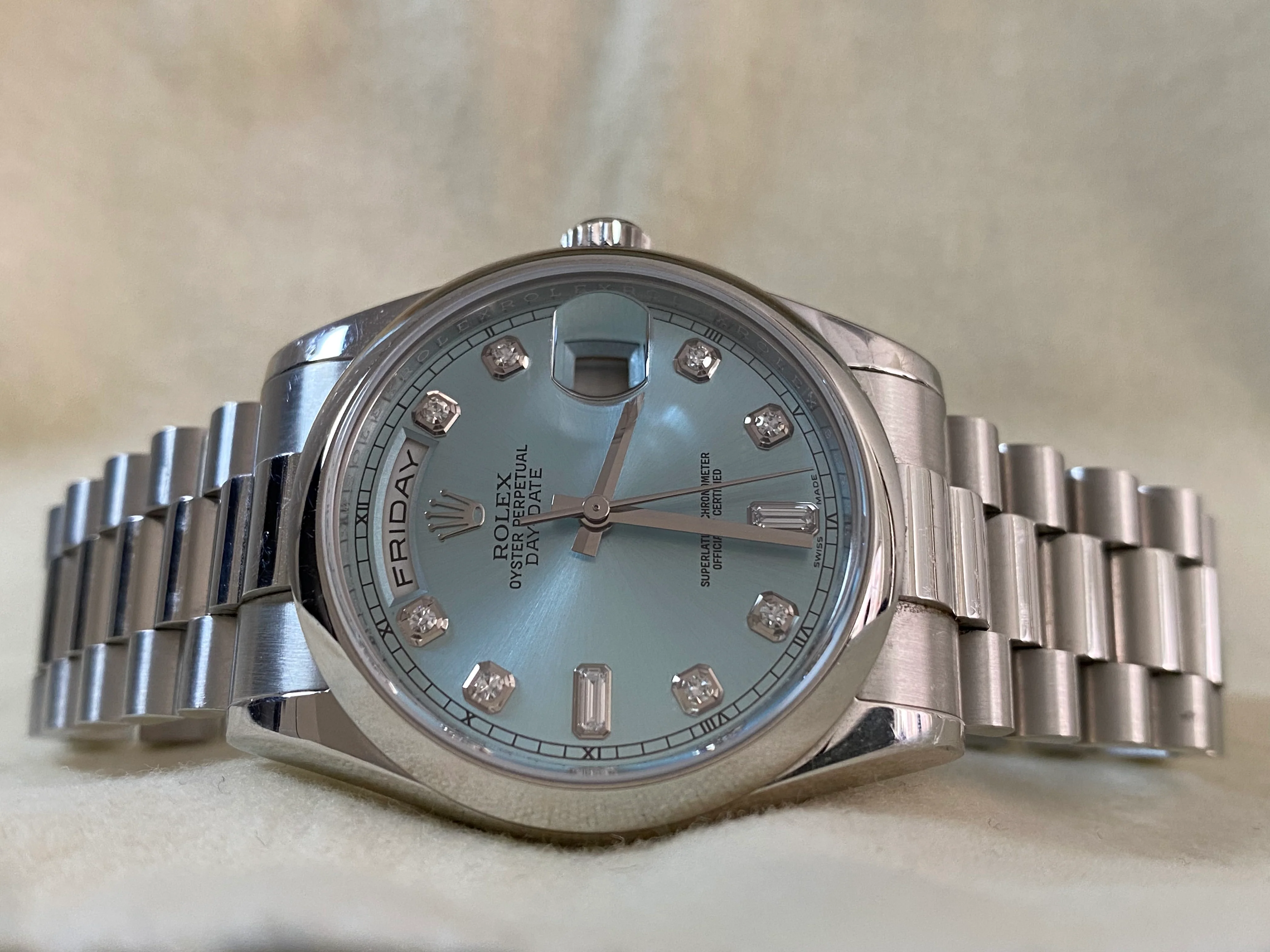 Rolex Platinum Day-Date 36 - 2014 - Domed Bezel - Ice Blue Diamond Dial - President Bracelet - 118206 *FULL SET*