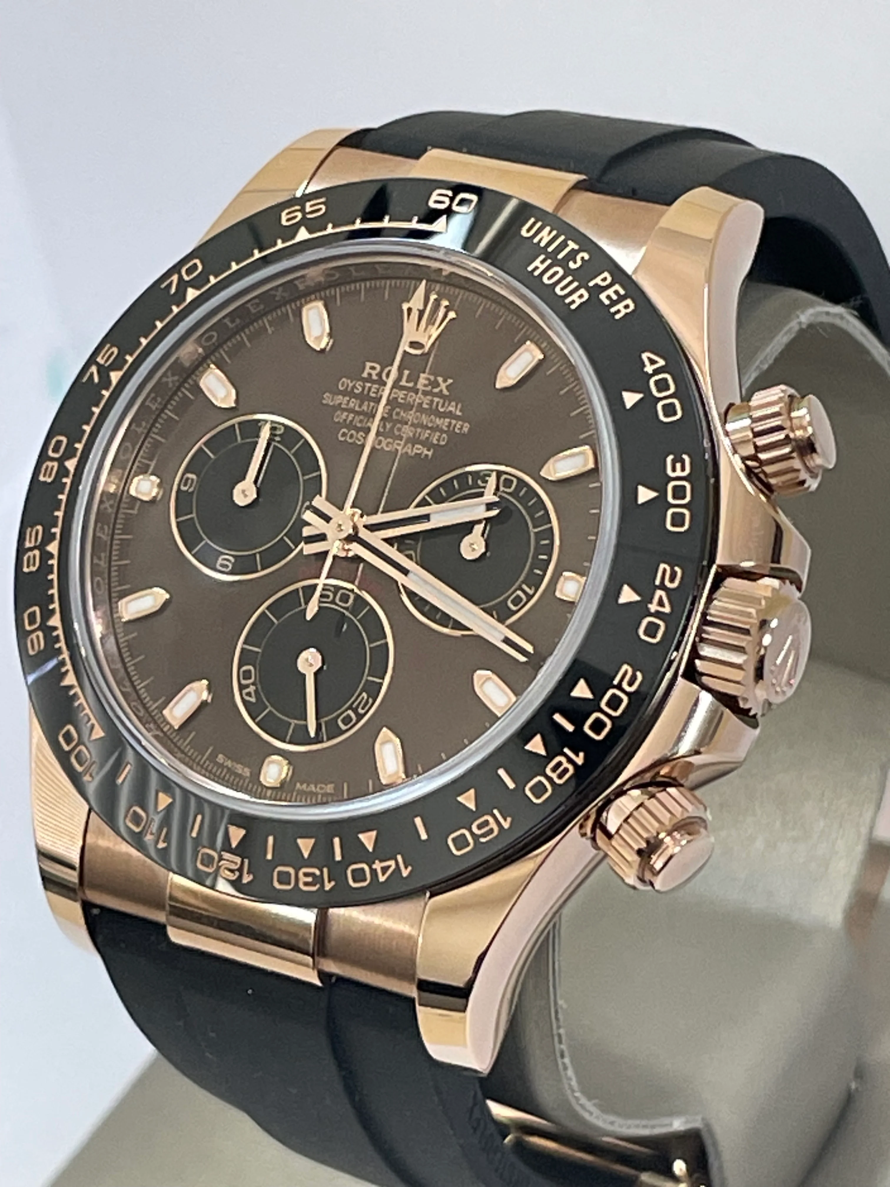 Rolex Everose Gold Cosmograph Daytona - 2023 - Chocolate Index Dial - Black Oysterflex Strap - 116515LN