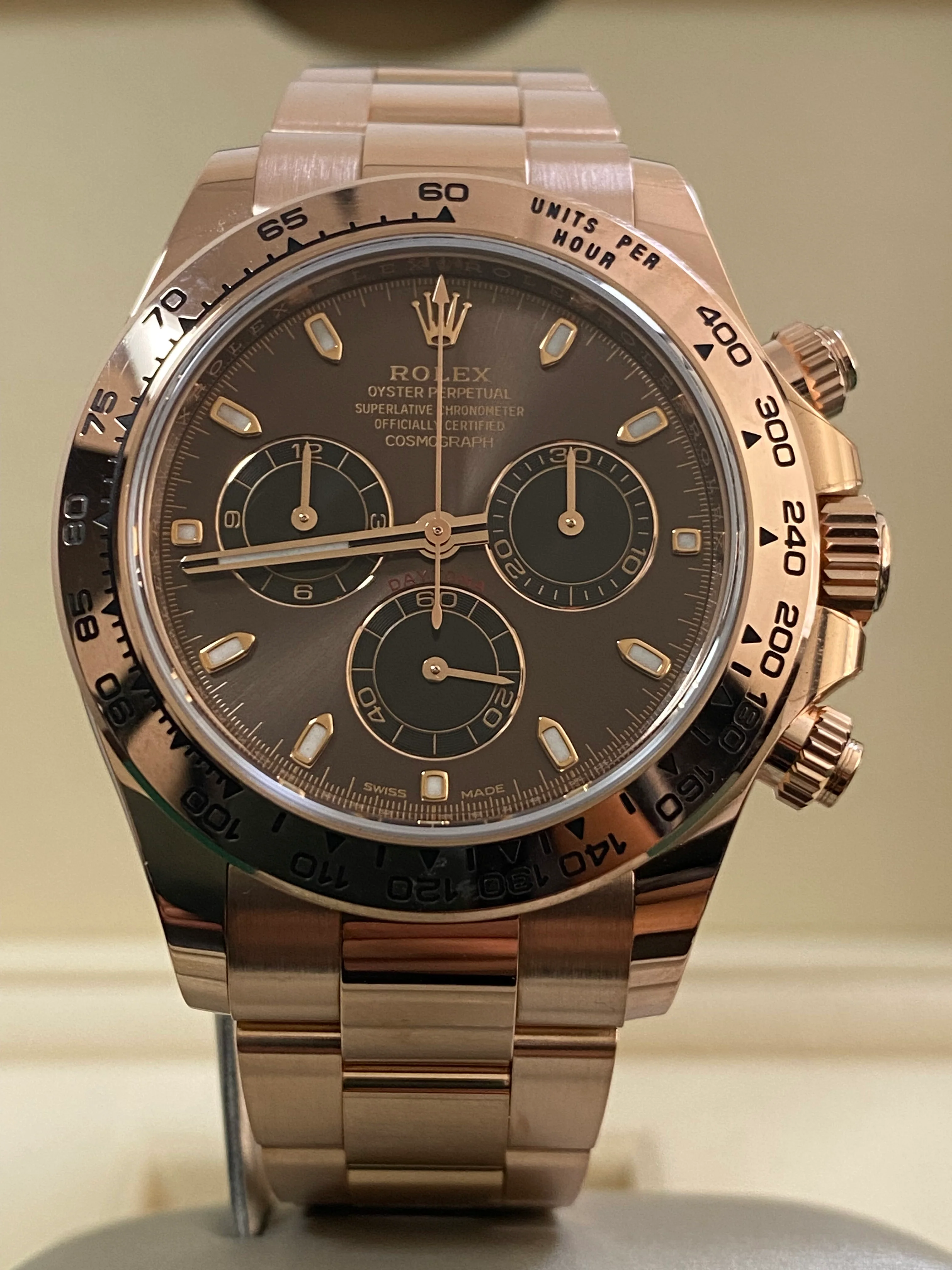 Rolex Everose Gold Cosmograph Daytona - 2020 - Chocolate Index Dial - 116505 *COMPLETE SET*