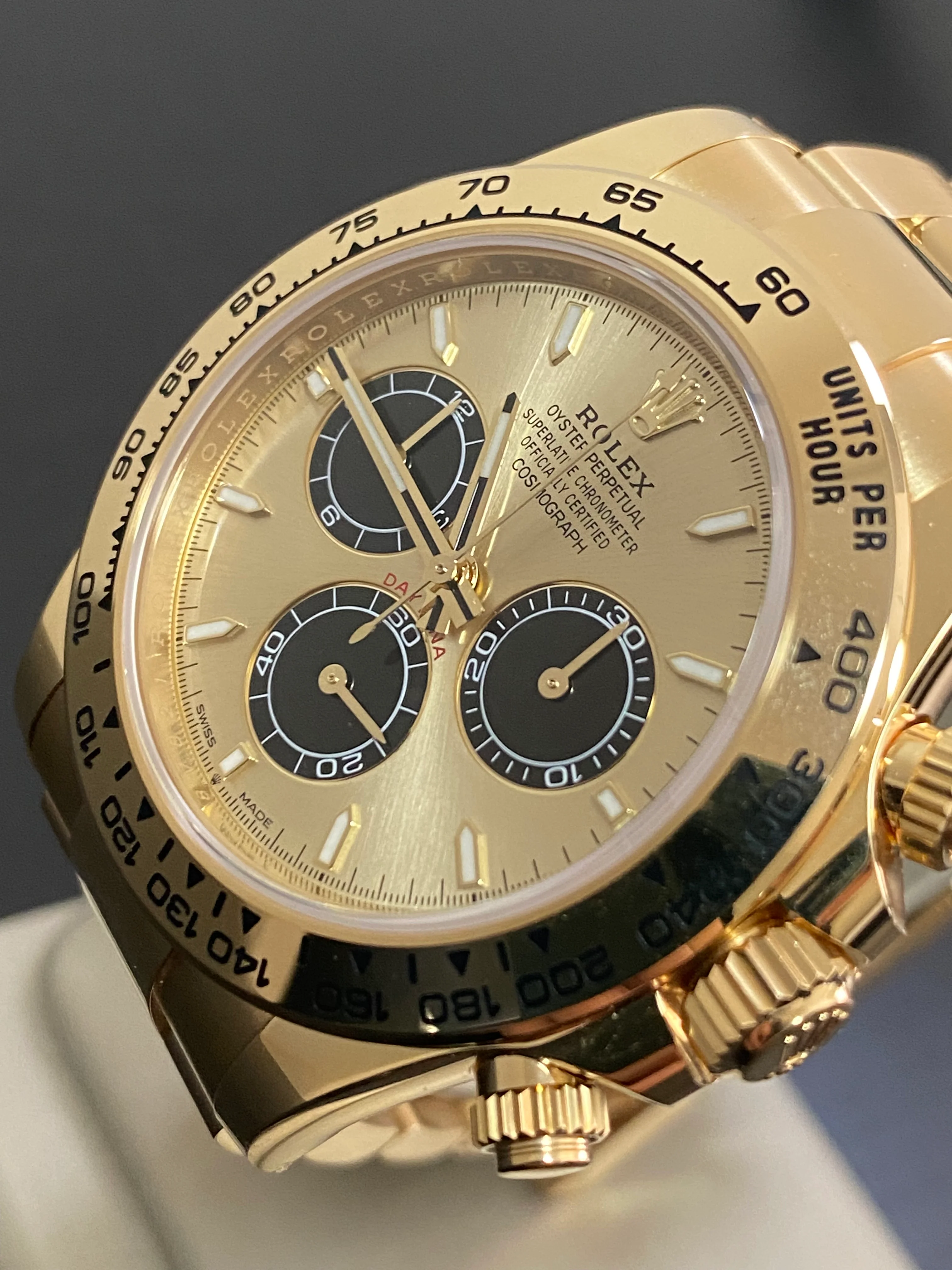 Rolex Yellow Gold Cosmograph Daytona - 2024 - 