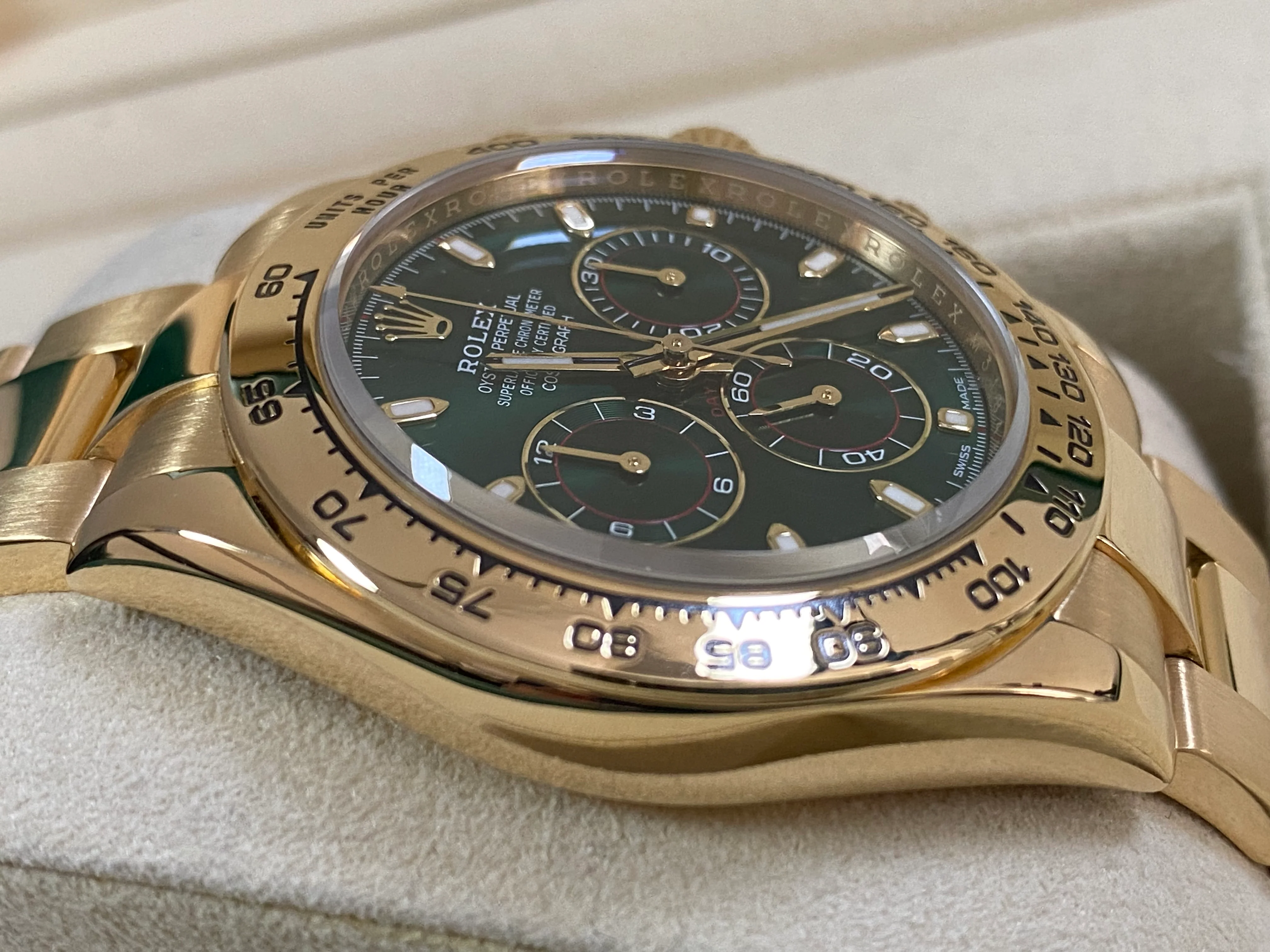 Rolex Yellow Gold Cosmograph Daytona -  2018 - 