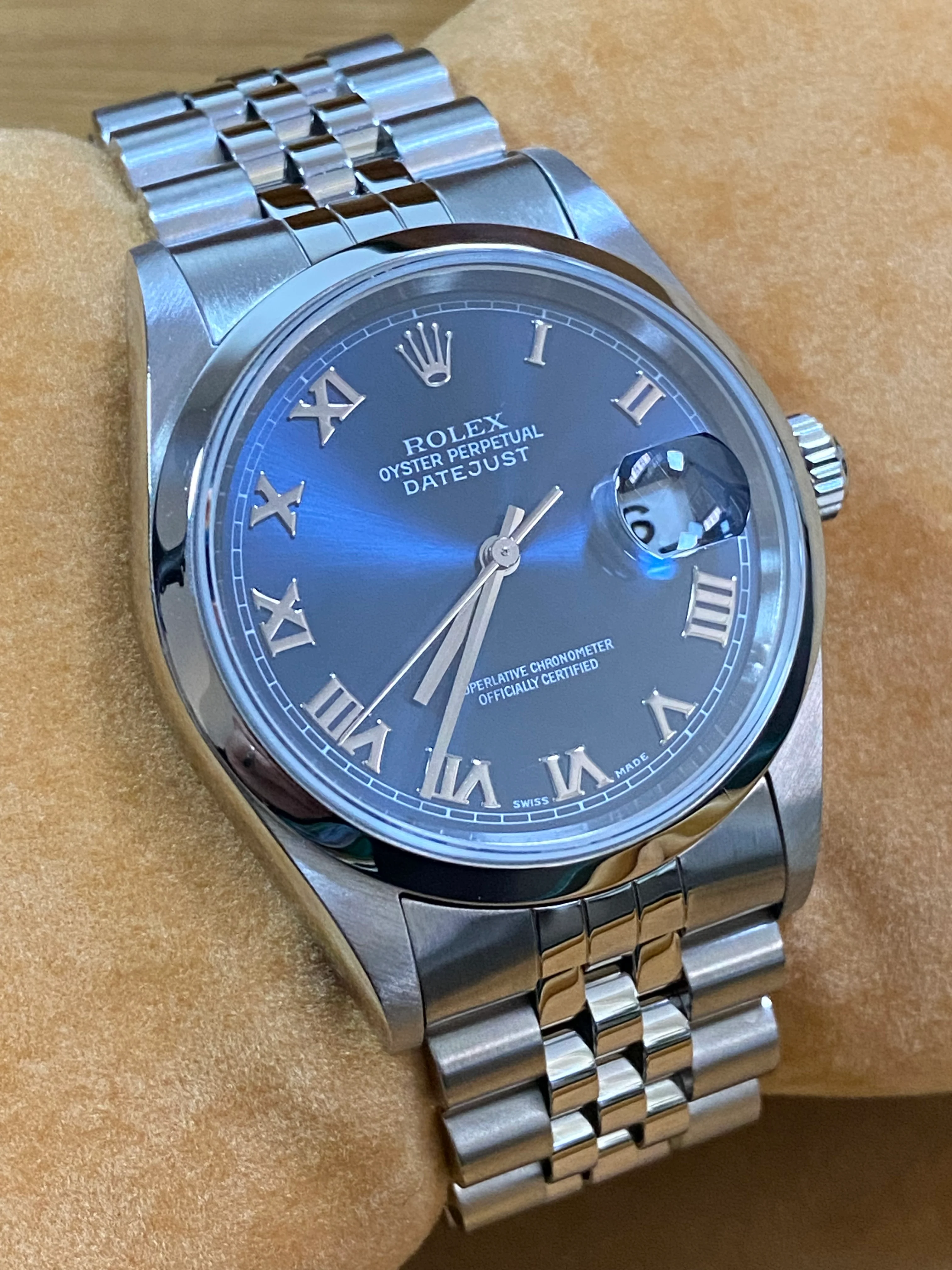 Rolex Steel Datejust 36 - P Serial - Smooth Bezel - Blue Roman Dial - Jubilee Bracelet - 16200