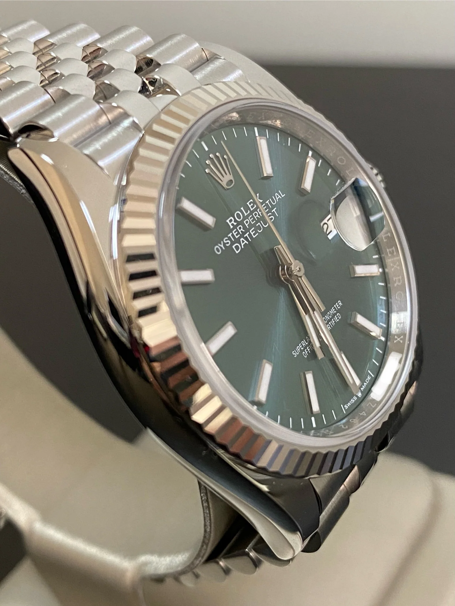 Rolex Steel Datejust 36 - 2024 - Fluted Bezel - Mint Green Dial - Jubilee Bracelet - 126234 *COMPLETE SET*