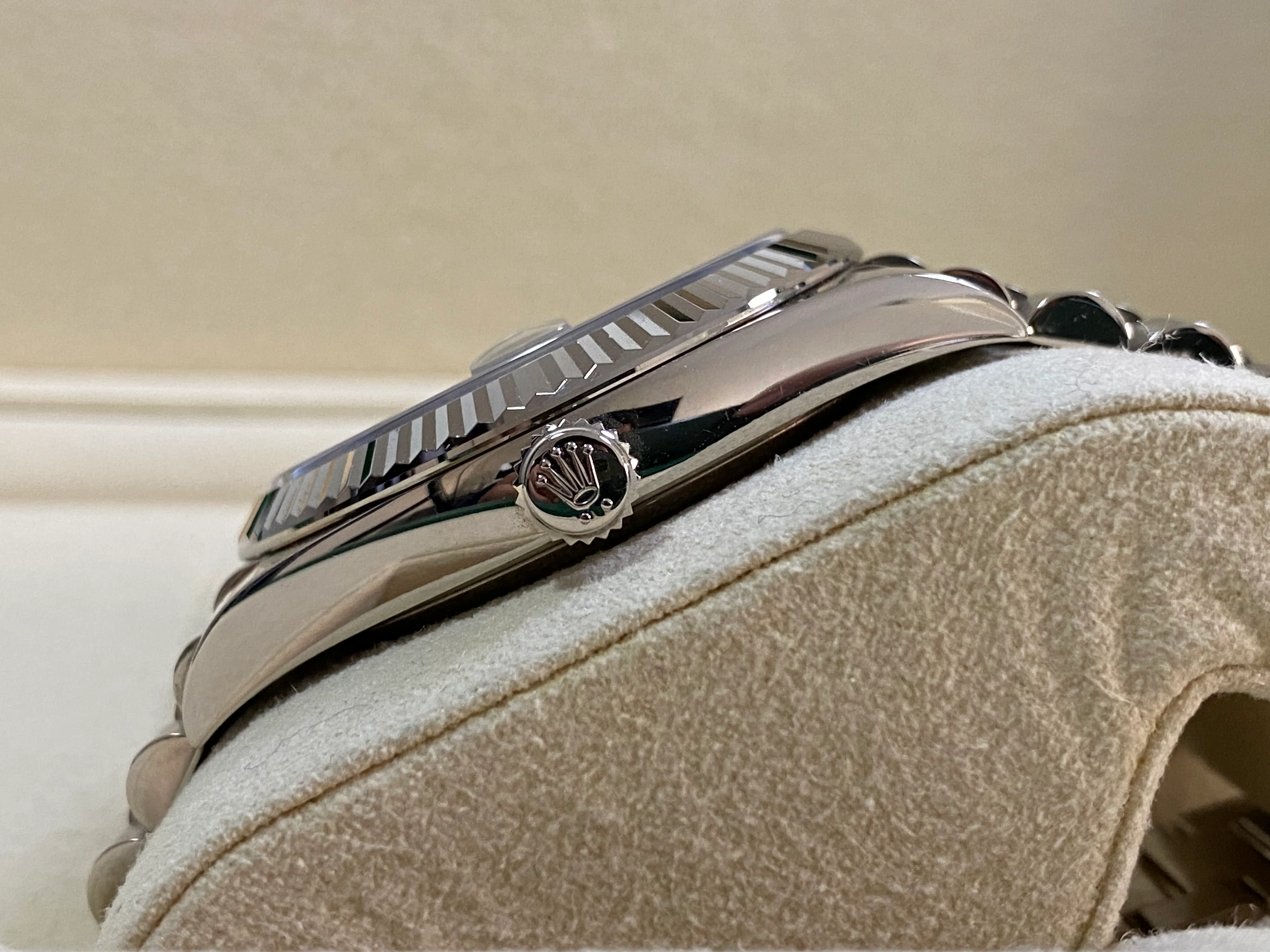Rolex White Gold Day-Date 40 - 2021 - Fluted Bezel - Black Baguette Diamond Dial - President Bracelet - 228239
