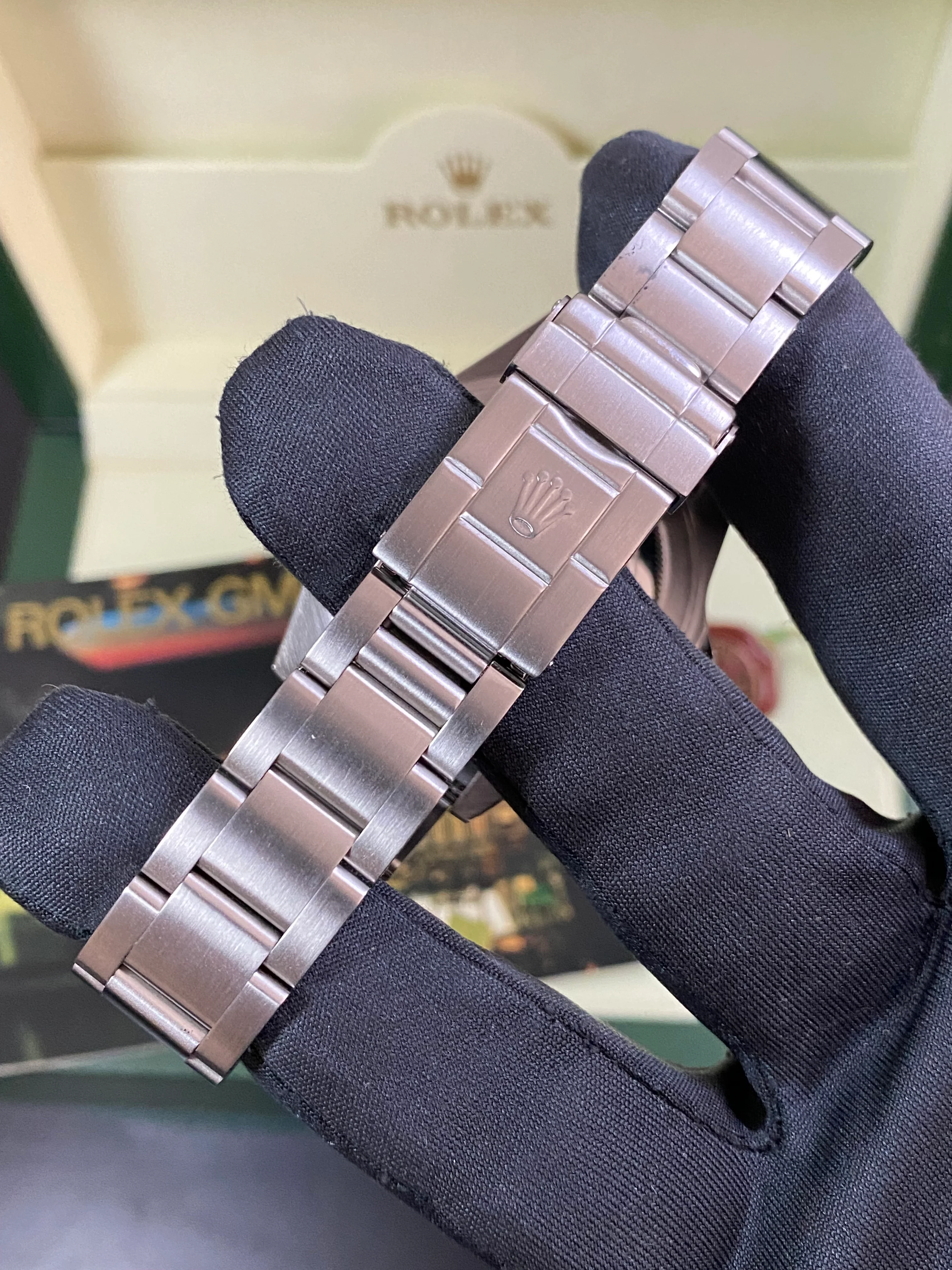 Rolex Steel GMT-Master II - Z serial - 
