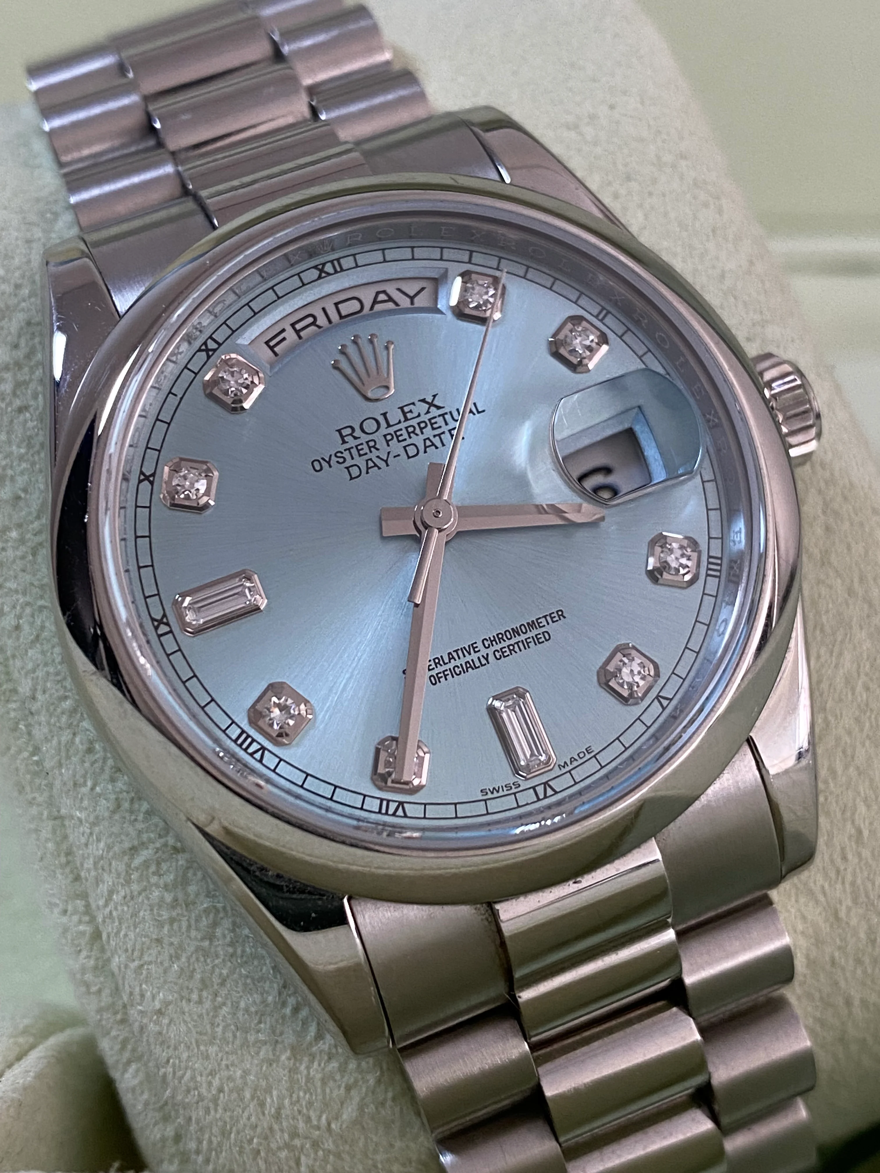Rolex Platinum Day-Date 36 - 2014 - Domed Bezel - Ice Blue Diamond Dial - President Bracelet - 118206 *FULL SET*