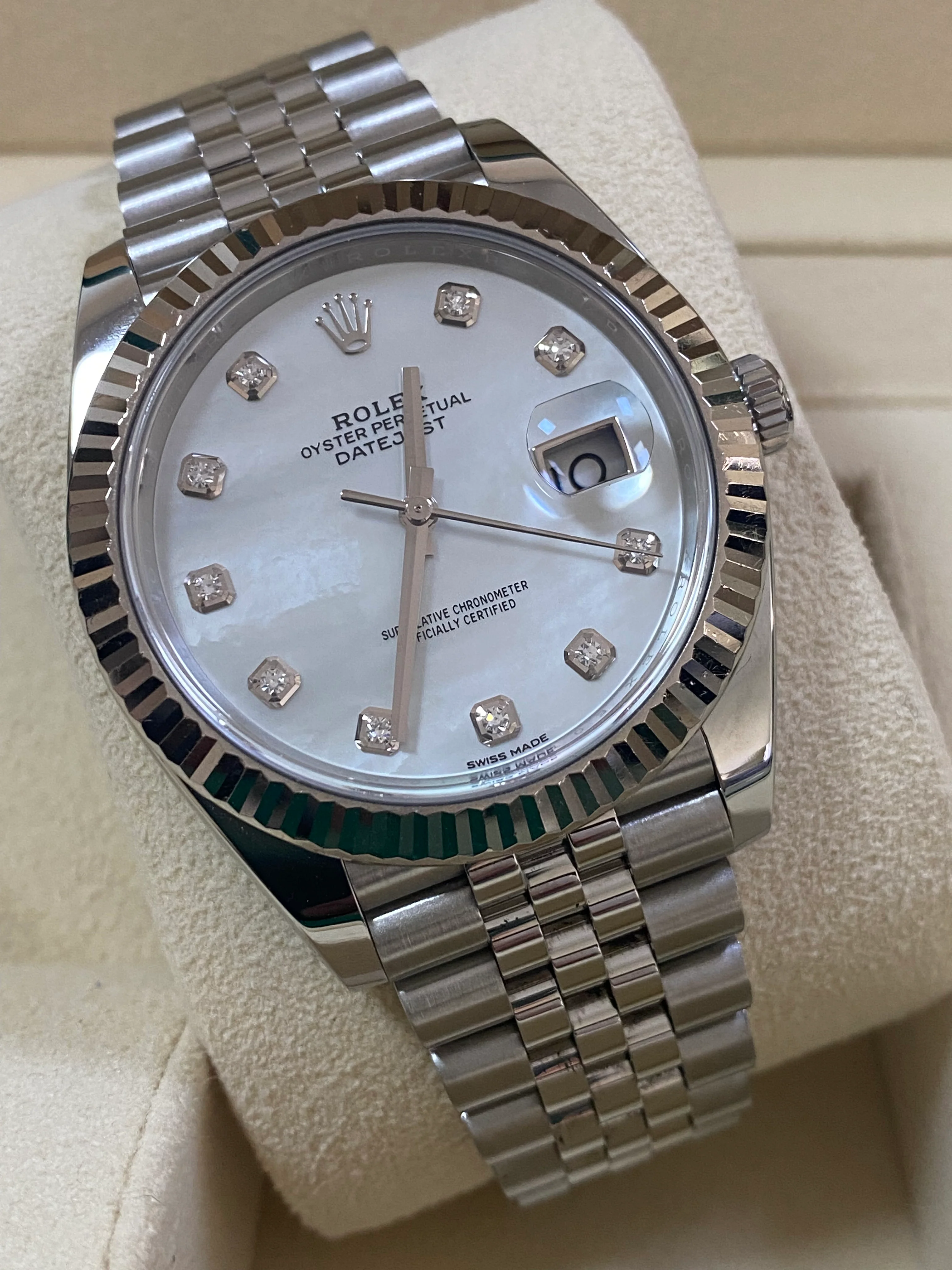 Rolex Steel and White Gold Rolesor Datejust 41 - 2018 - Fluted Bezel - White Mother-Of-Pearl Diamond Dial - Jubilee Bracelet - 126334