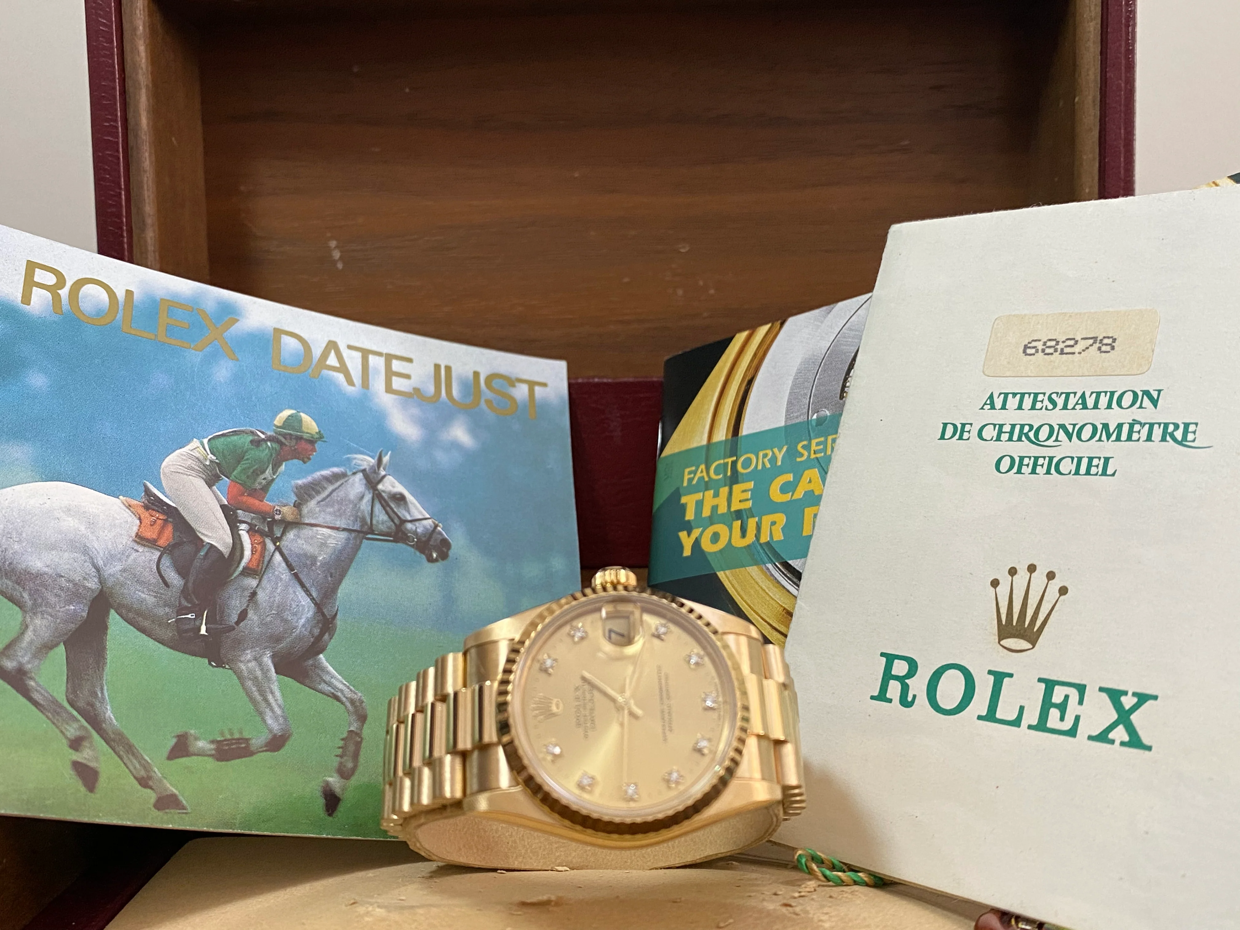 Rolex Yellow Gold Datejust 31 - L serial - Fluted Bezel - Factory Diamond Dial - President Bracelet - 68278