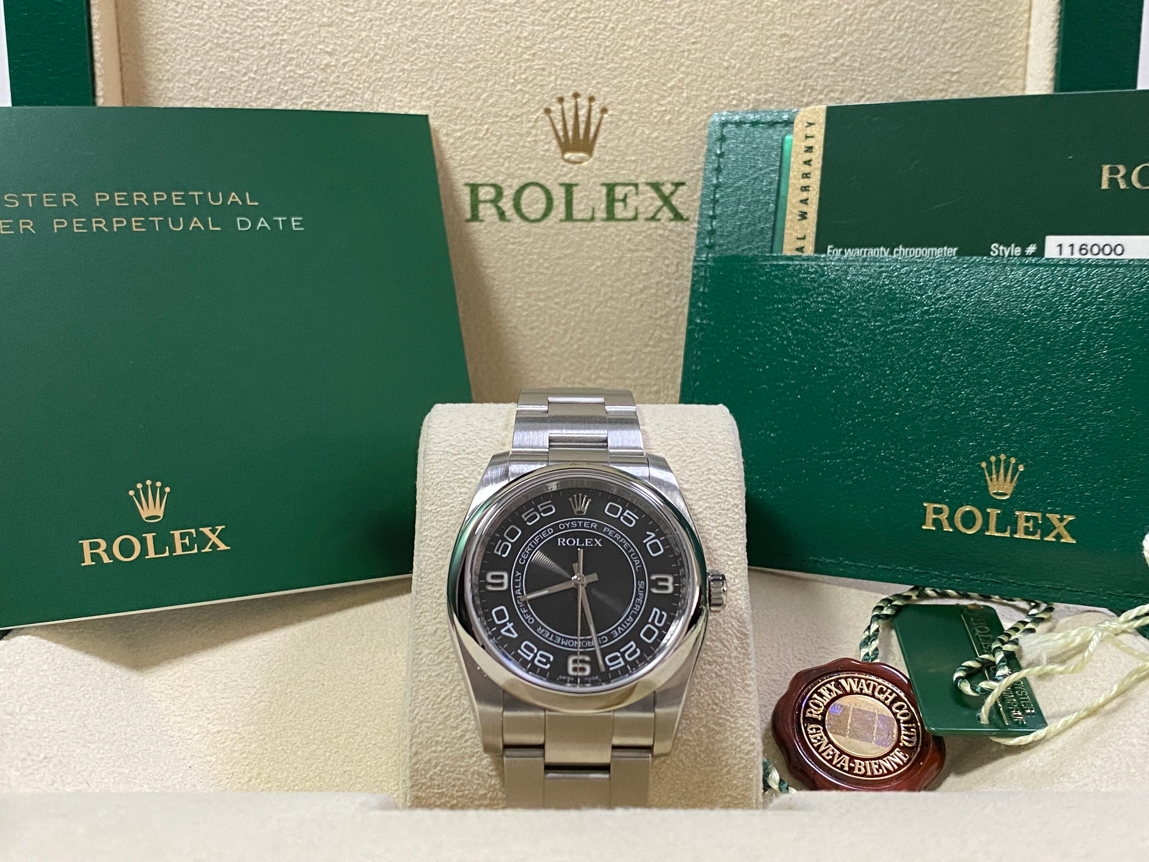 Rolex Steel Oyster Perpetual 36 - 2009 - Domed Bezel - Black Concentric Dial - 116000