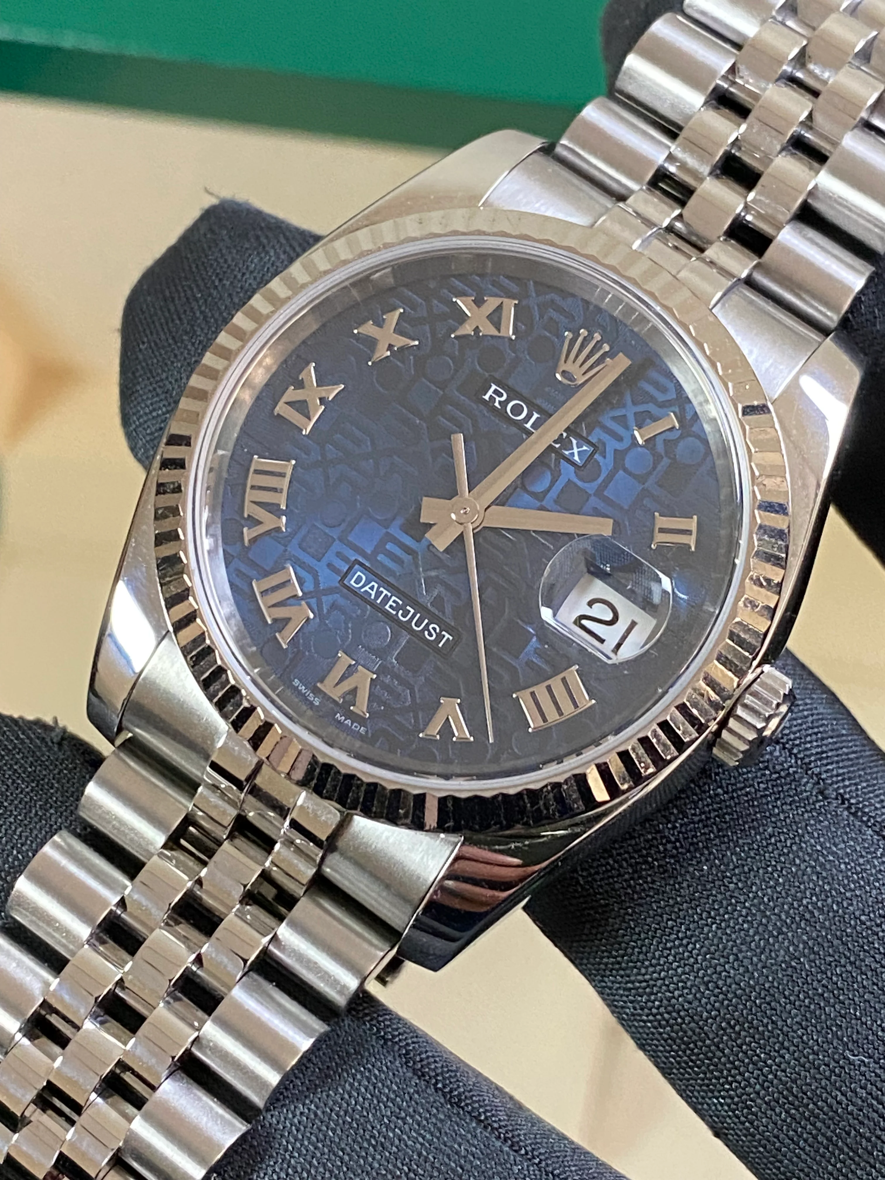 Rolex Steel Datejust 36 - D serial - Fluted Bezel - Anniversary Blue Roman Dial - Jubilee Bracelet - 116234