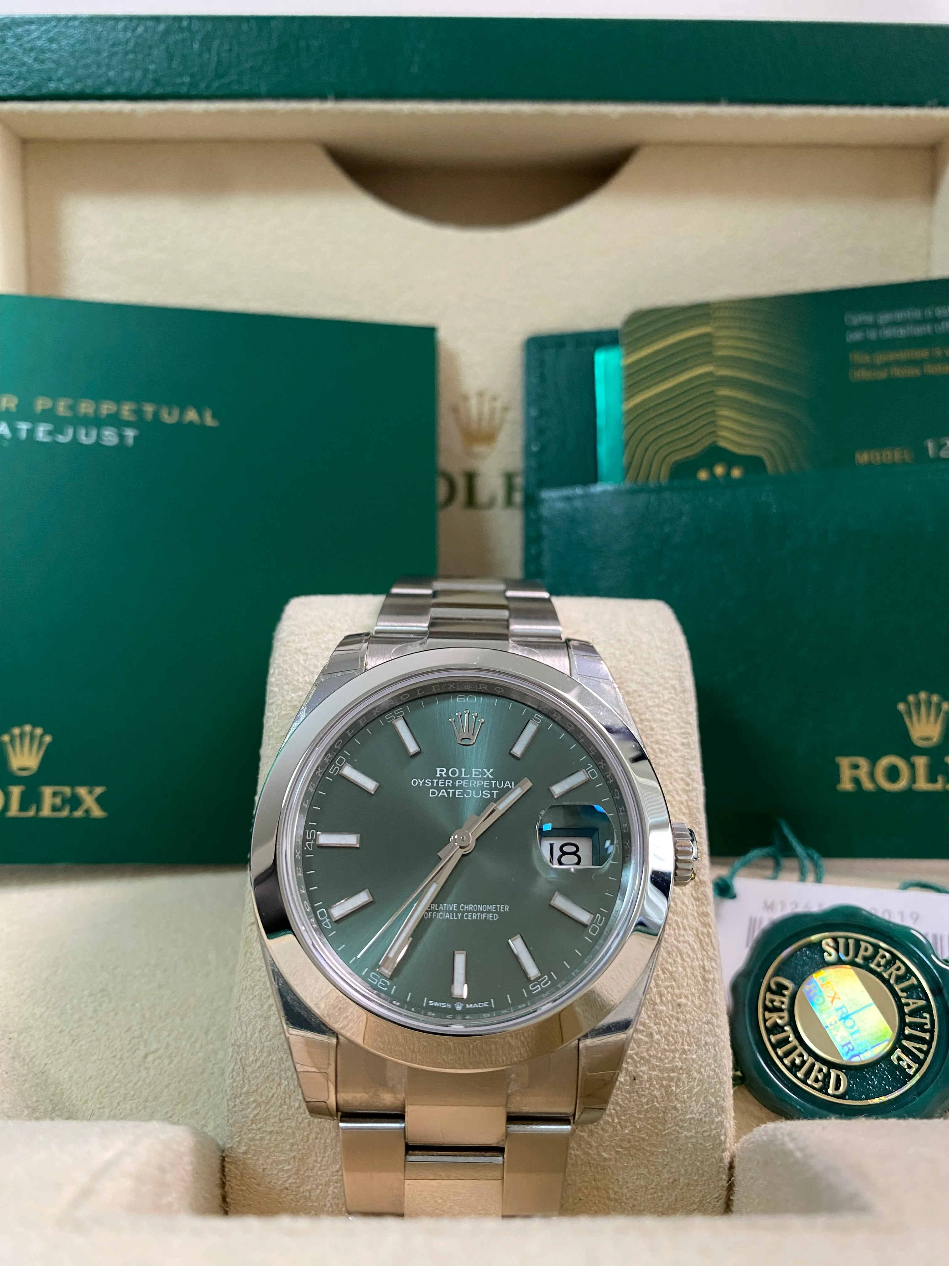 Rolex Steel Datejust 41 - 2023 - Smooth Bezel - Mint Green Dial - Oyster Bracelet - 126300 *FULL STICKERS*