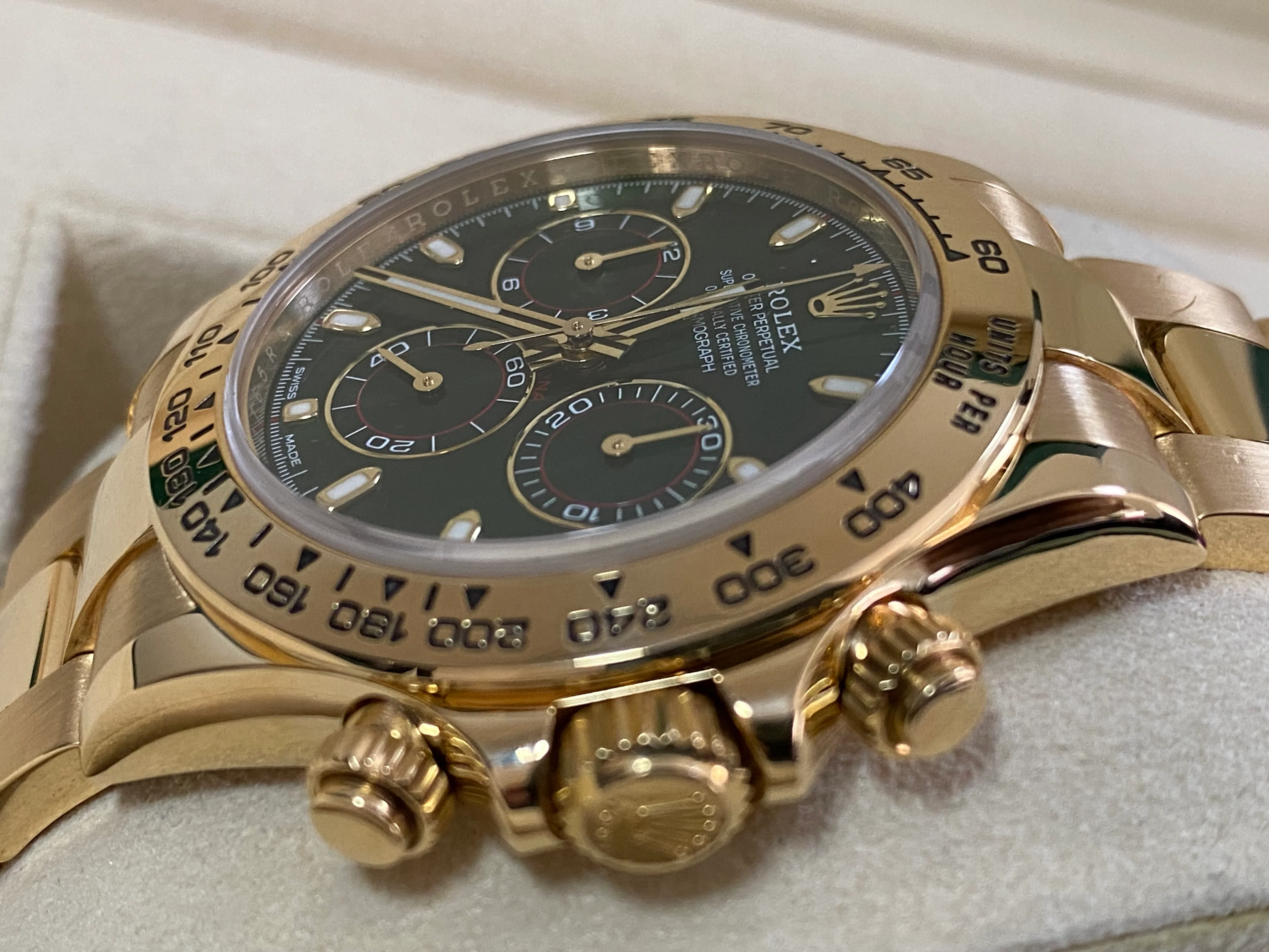 Rolex Yellow Gold Cosmograph Daytona -  2017 - 
