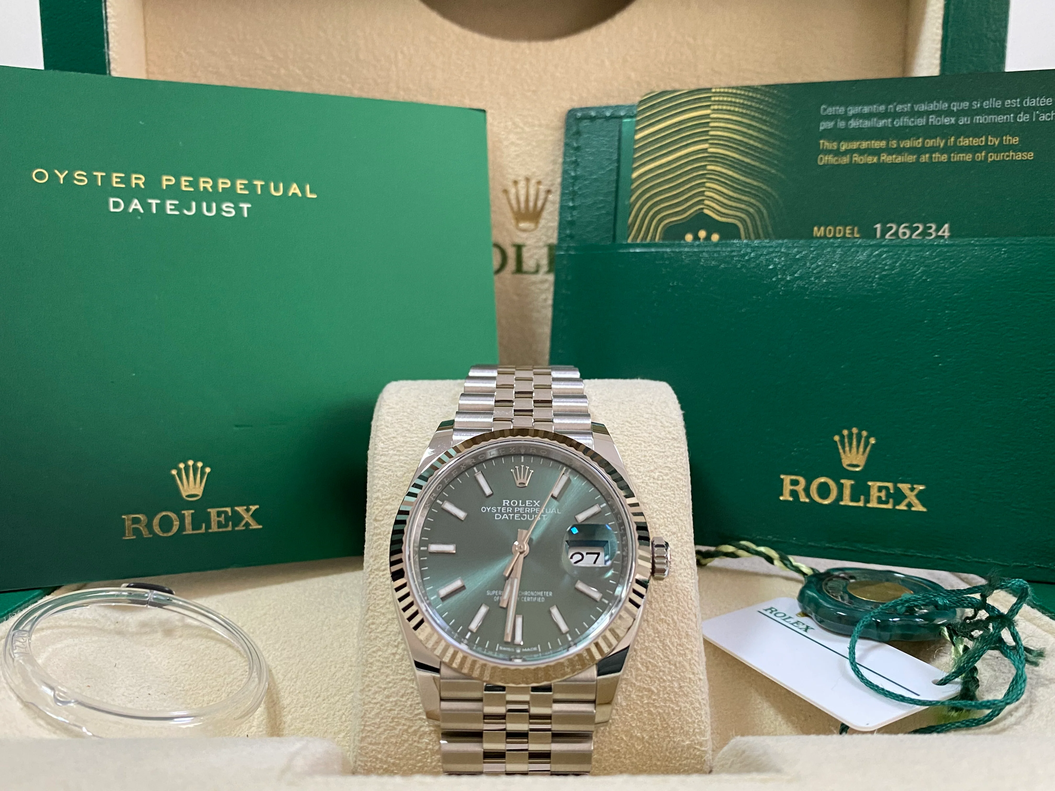 Rolex Steel Datejust 36 - 2024 - Fluted Bezel - Mint Green Dial - Jubilee Bracelet - 126234 *COMPLETE SET*