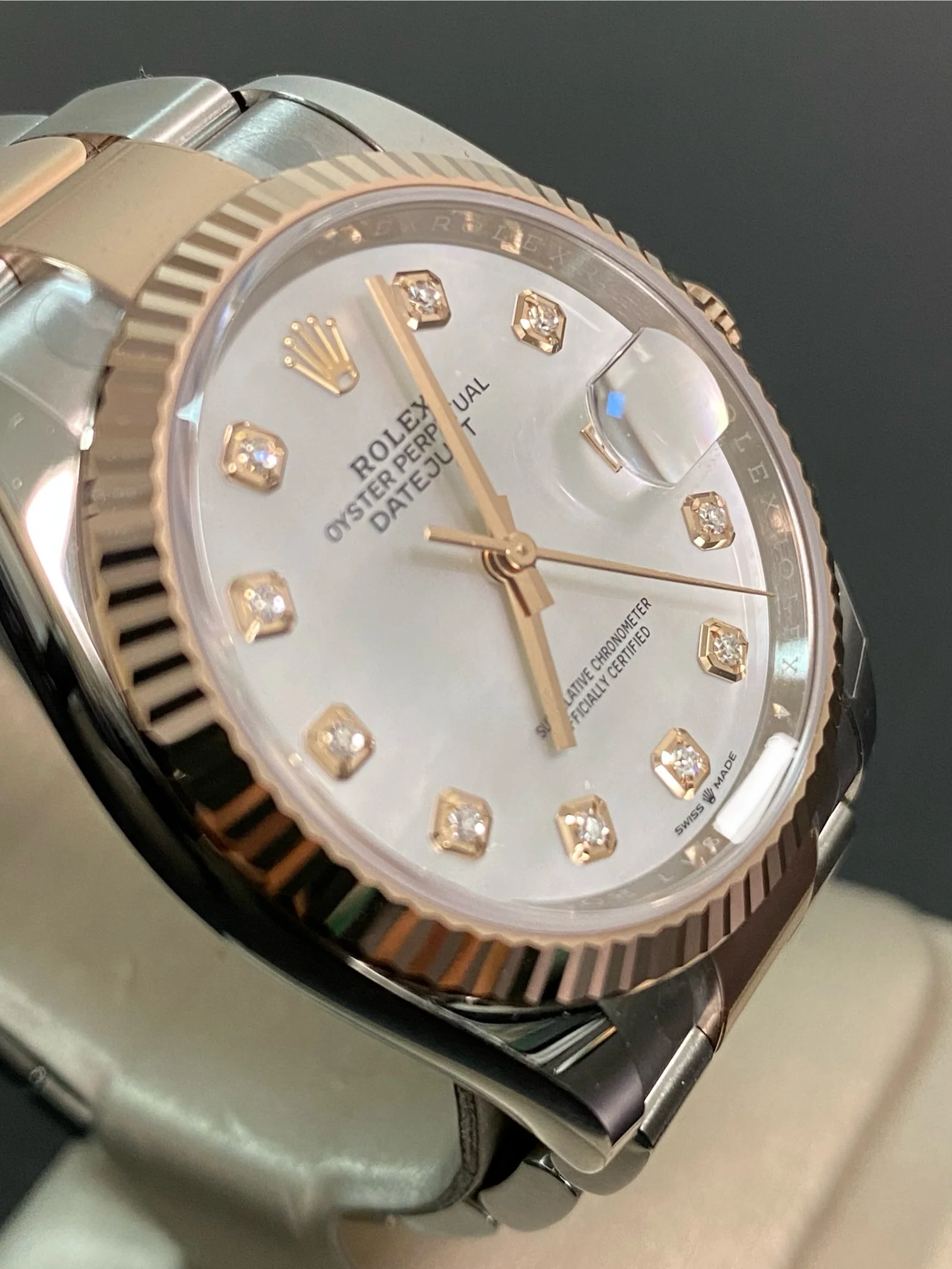 Rolex Steel and Everose Gold Datejust 36 - 2024 - Fluted Bezel - Mother-Of-Pearl Diamond Dial - Oyster Bracelet - 126231 *FULL SET*