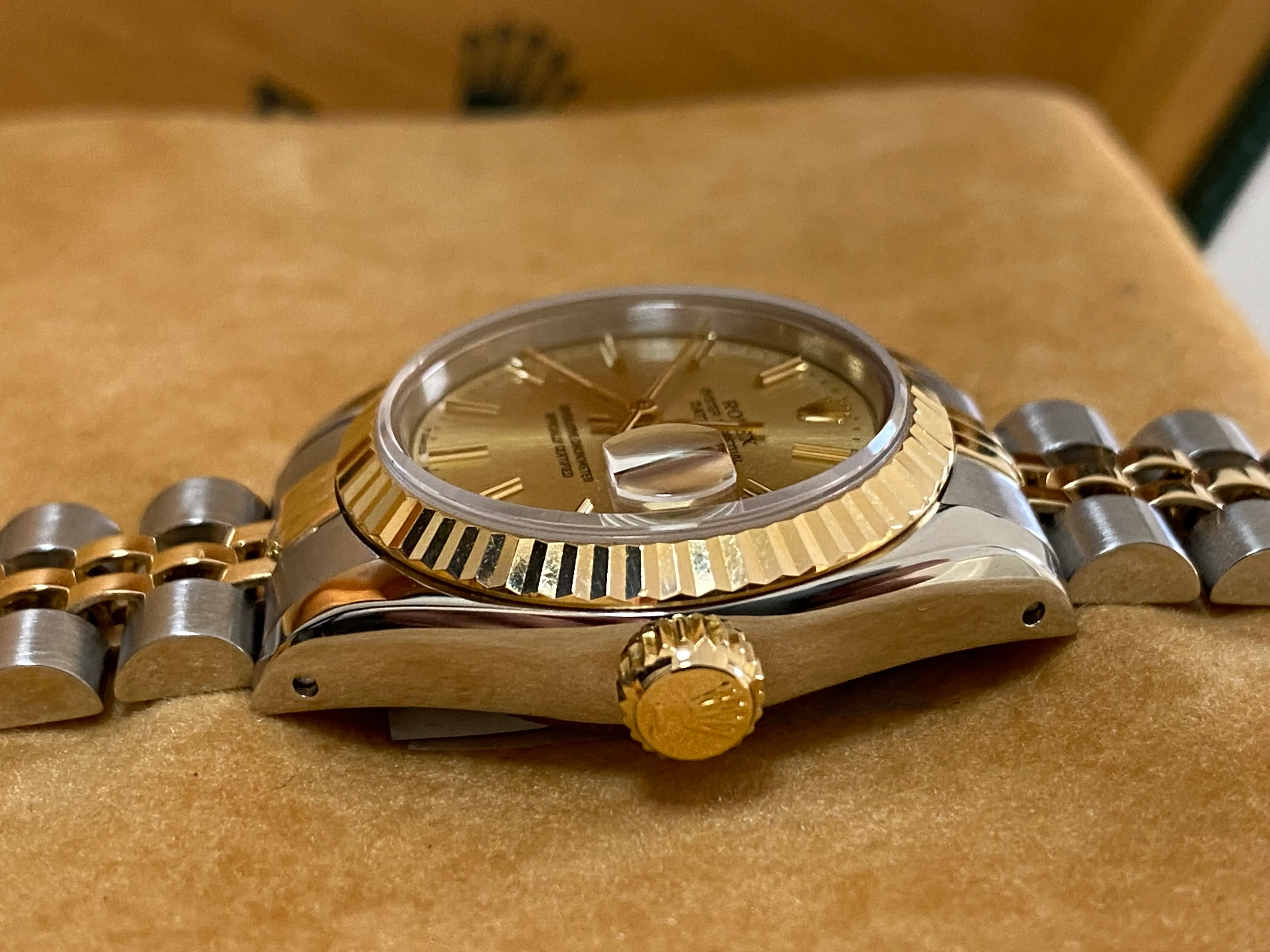 Rolex Steel and Yellow Gold Lady-Datejust - E serial- Fluted Bezel - Champagne Index Dial - Jubilee Bracelet - 69173