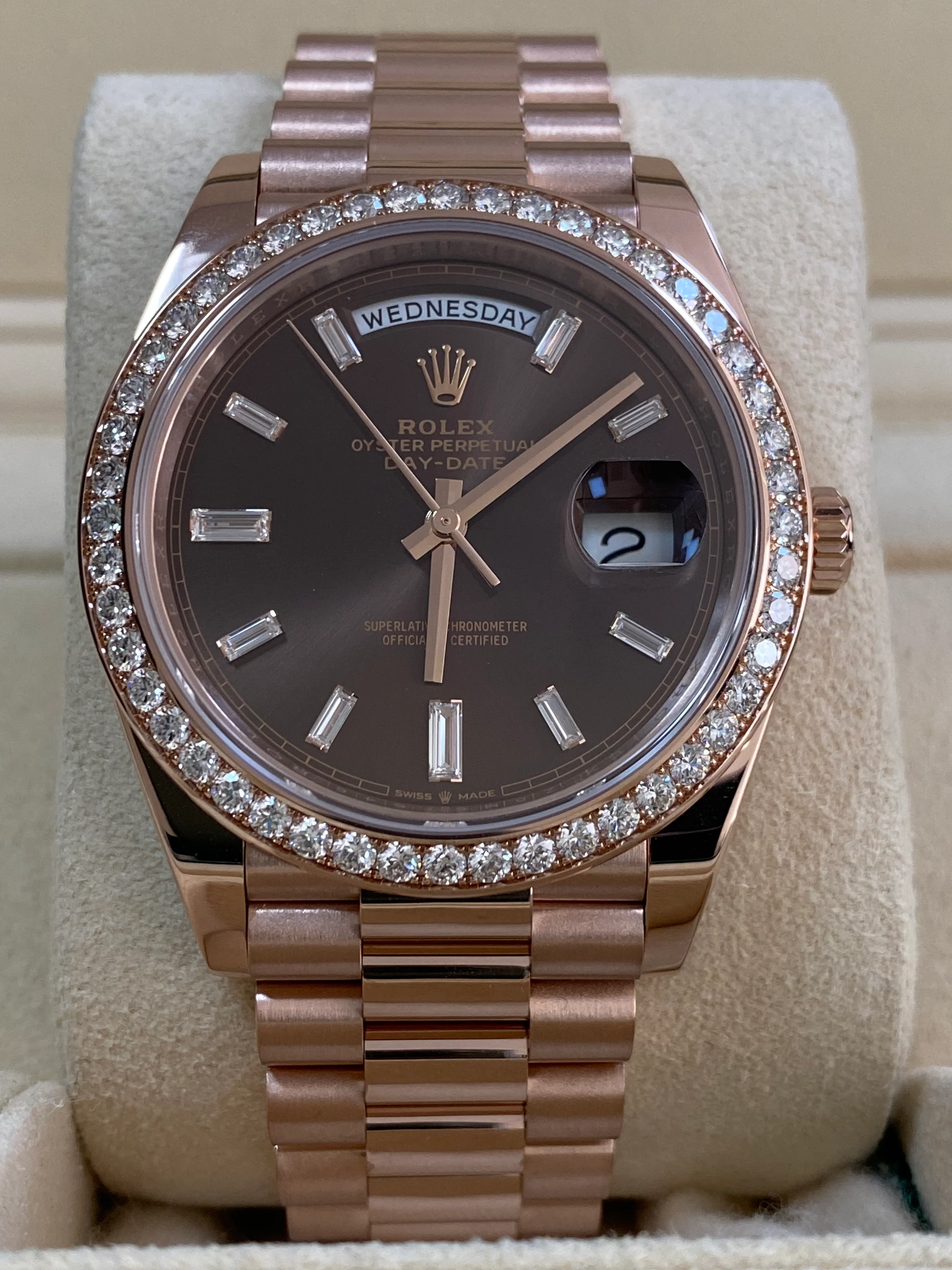 Rolex Everose Gold Day-Date 40 - 2018 - Diamond-Set Bezel - Chocolate Baguette Dial - President Bracelet - 228345RBR *FULL SET*