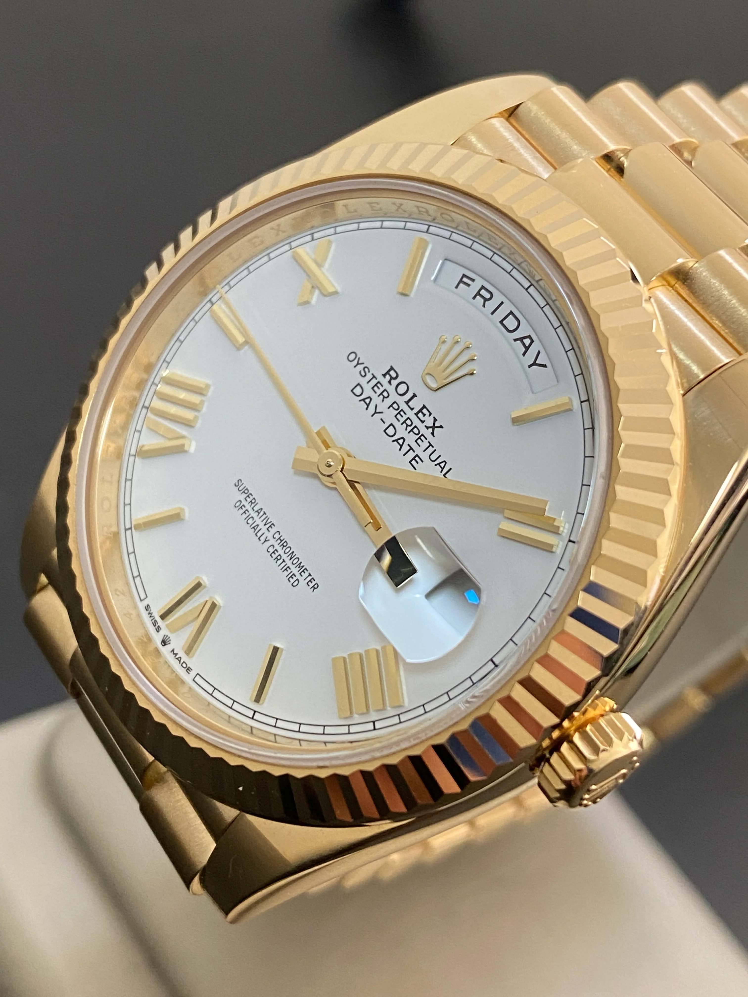 Rolex Yellow Gold Day-Date 40 - 2023 - Fluted Bezel - White Roman Dial - President Bracelet - 228238 *FULL SET*