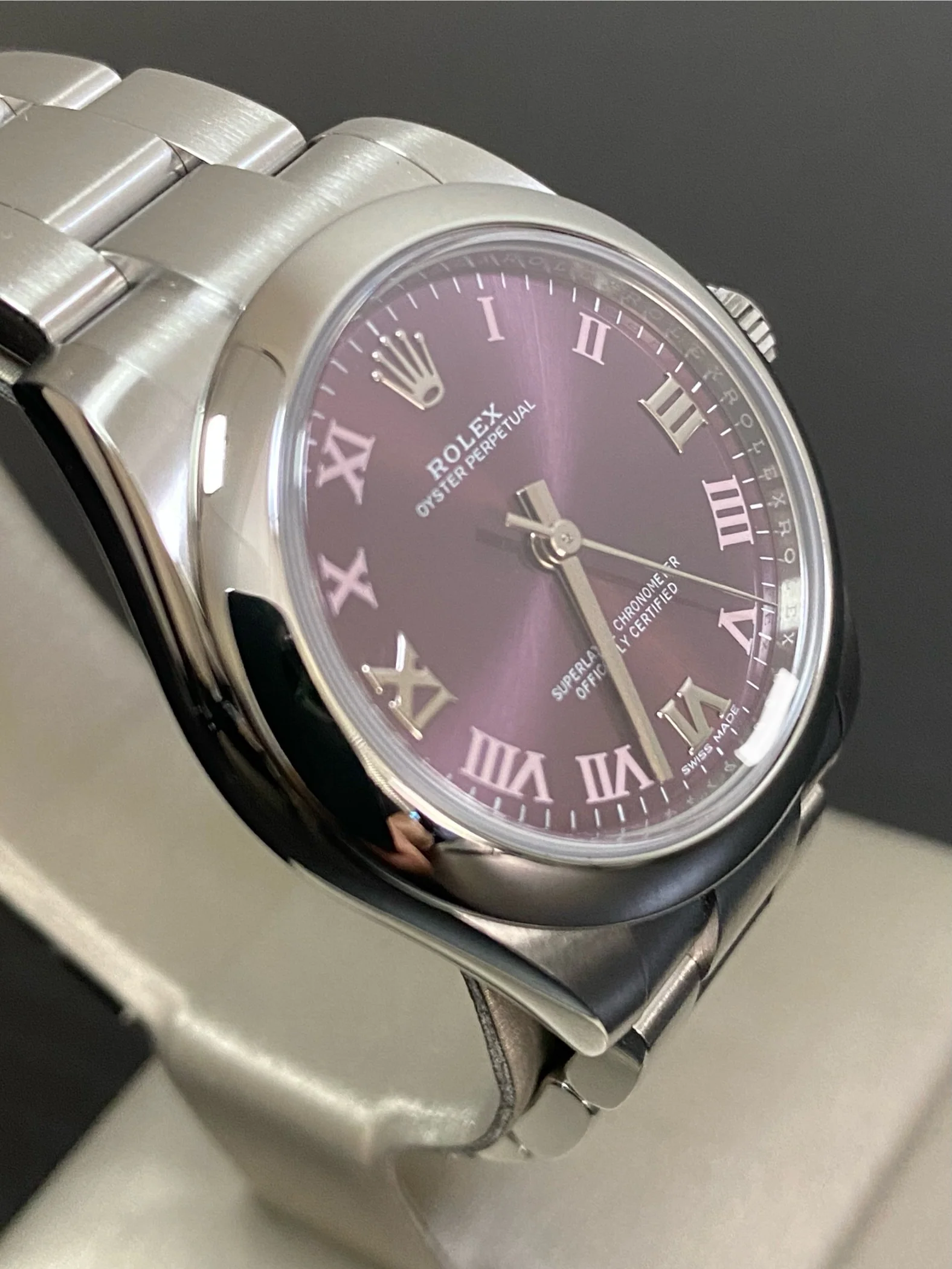 Rolex Oyster Perpetual 31 - 2018 - Domed Bezel - Grape Dial - Oyster Bracelet - 177200 *FULL SET*