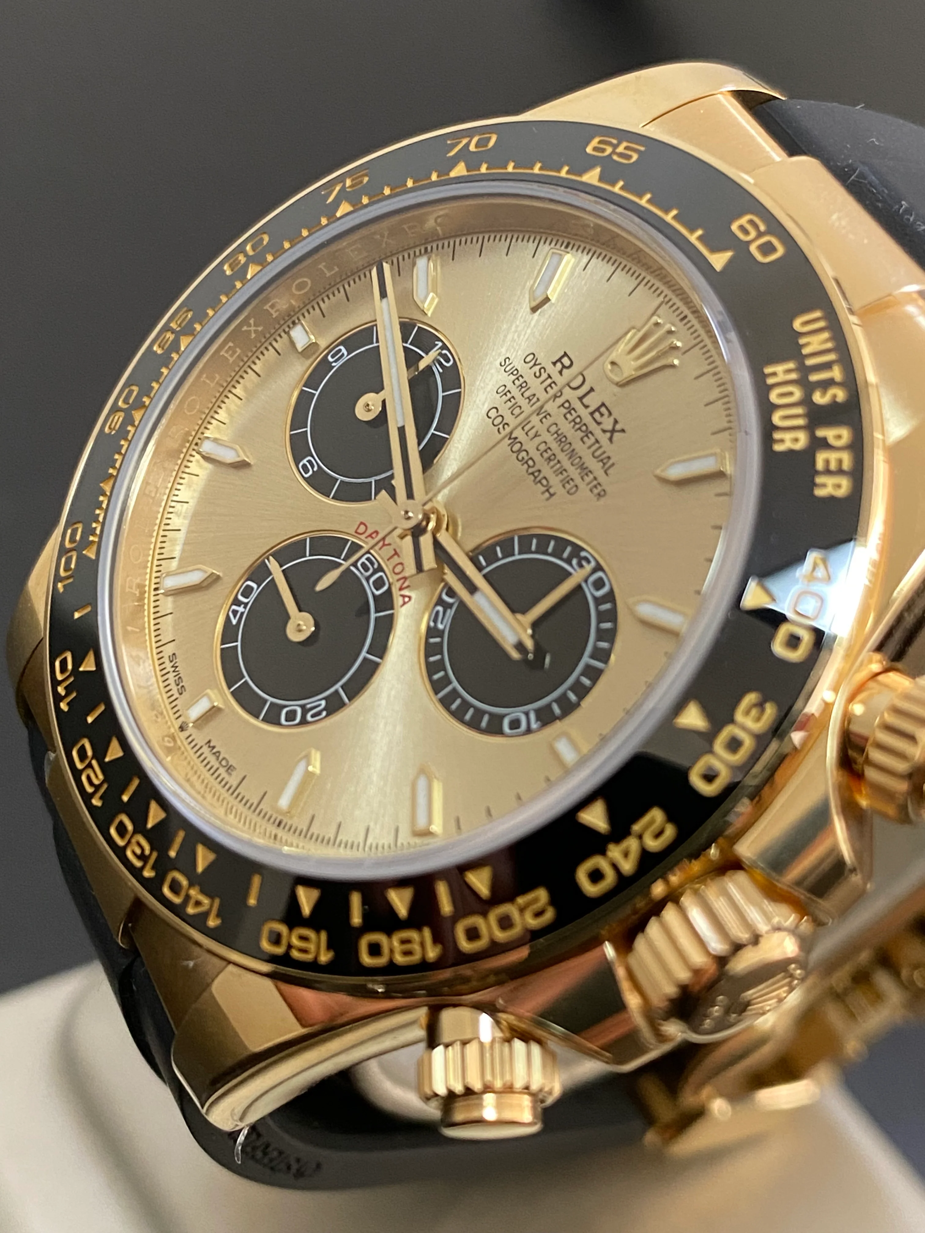Rolex Yellow Gold Cosmograph Daytona - 2024 - YML 