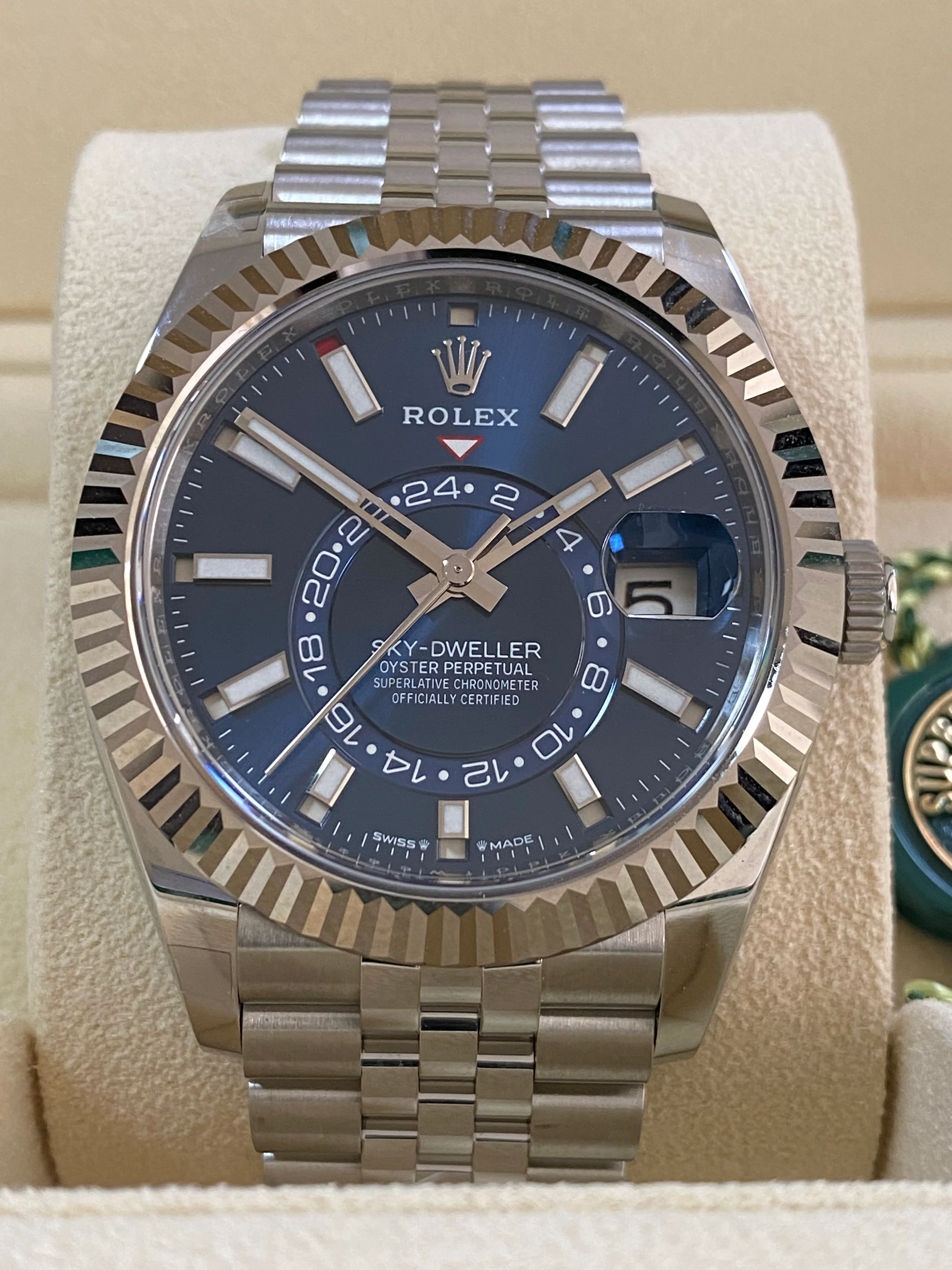 Rolex Steel Sky-Dweller - 2024 - Bright Blue Dial - Jubilee Bracelet - 336934 *COMPLETE SET*