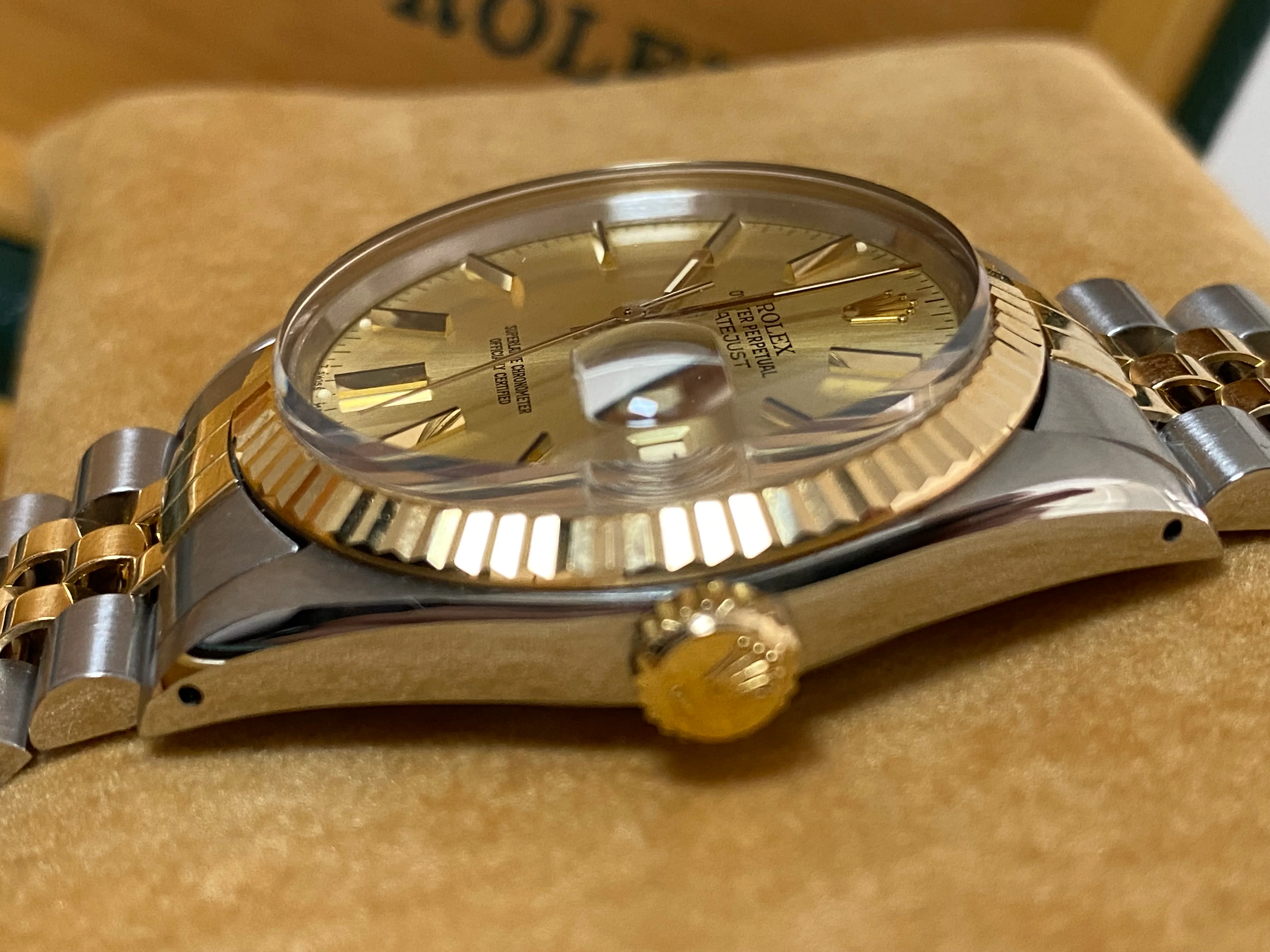 Rolex Steel and Yellow Gold Datejust 36 - 1987 - Fluted Bezel - Champagne Index Dial - Jubilee Bracelet - 16013 *UNPOLISHED*