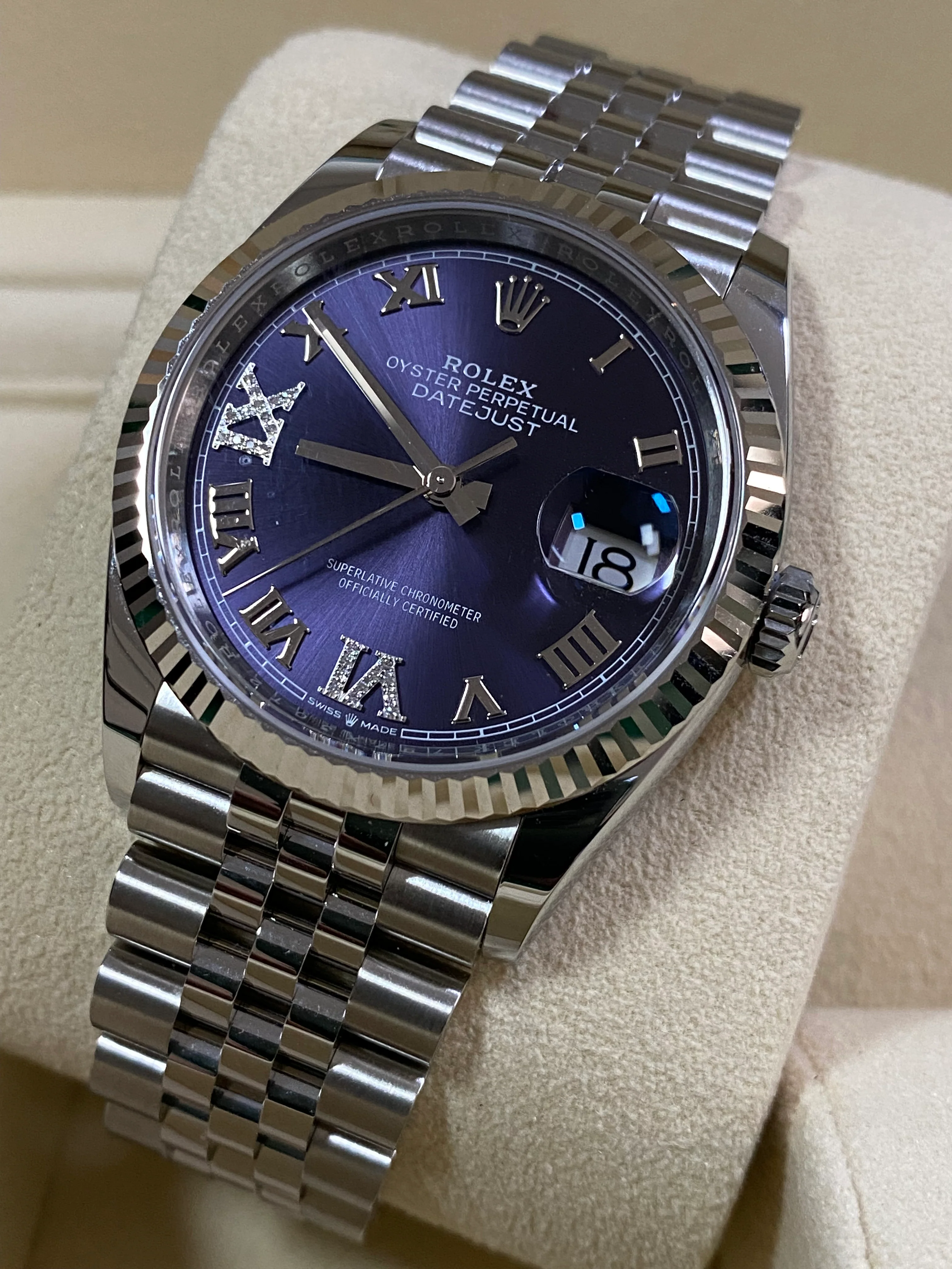 Rolex Steel Datejust 36 - Fluted Bezel - Aubergine Diamond Roman VI and IX Dial - Jubilee Bracelet - 126234