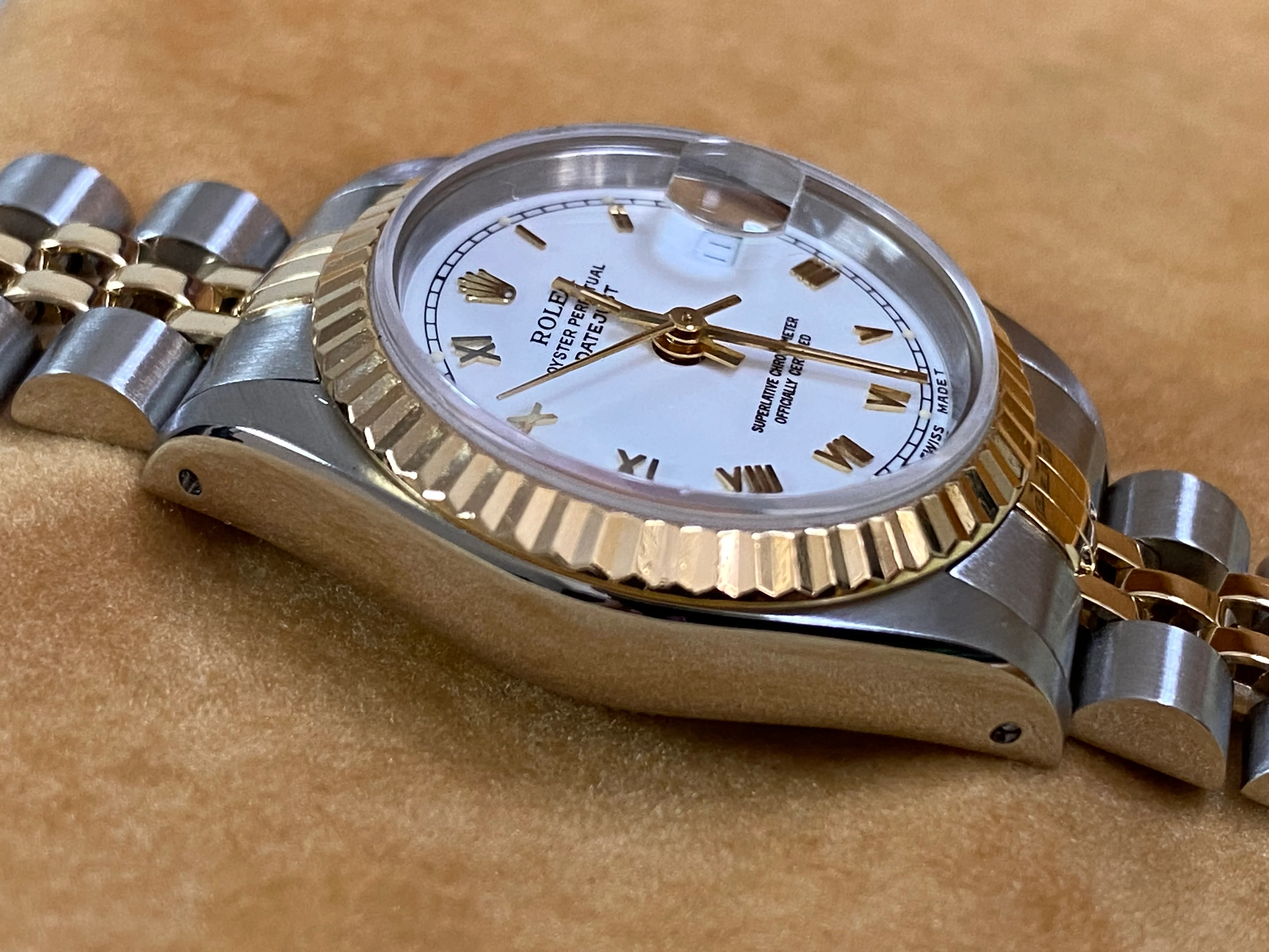 Rolex Steel and Yellow Gold Lady-Datejust - X serial - Fluted Bezel - White Roman Dial - Jubilee Bracelet - 69173 *COMPLETE SET*