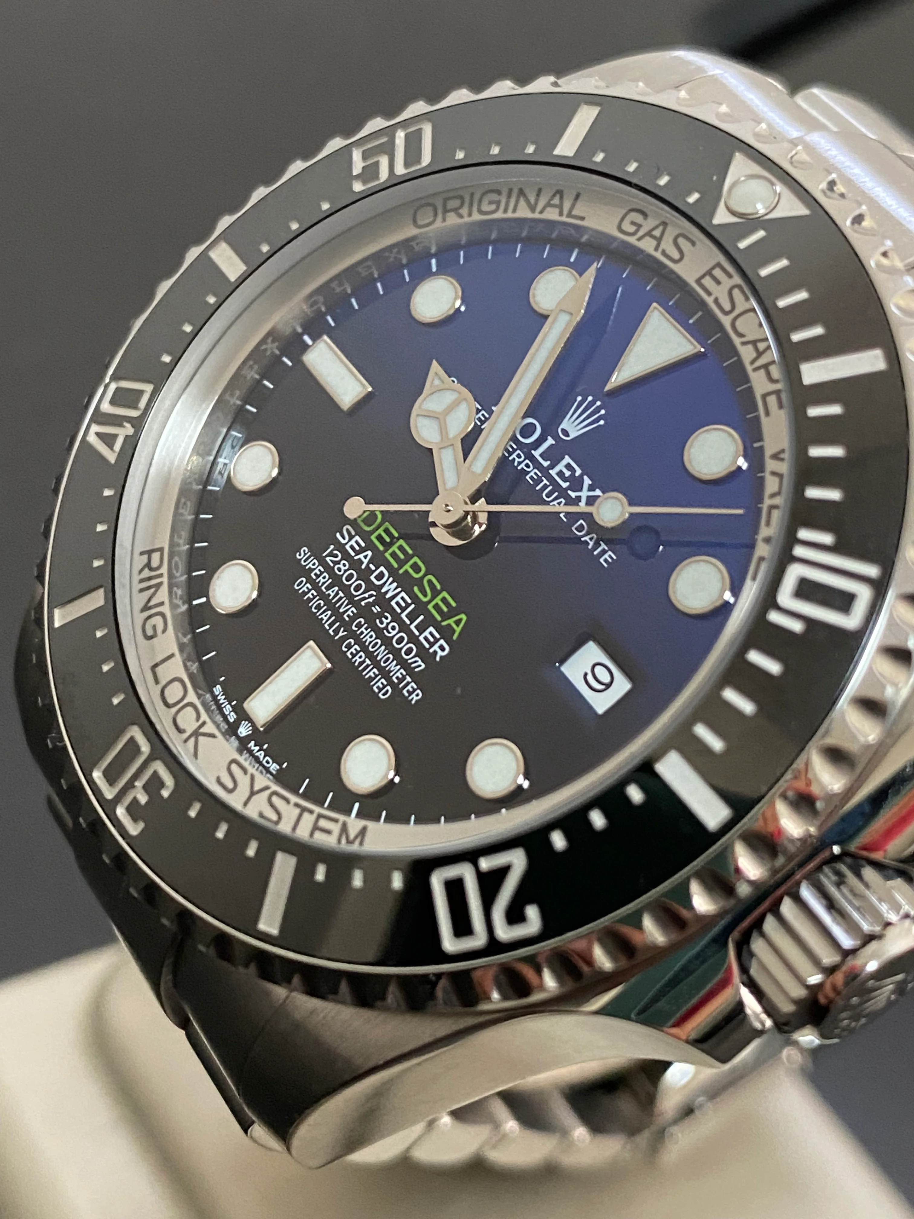 Rolex Sea-Dweller Deepsea 44 - 2022 - D-Blue 