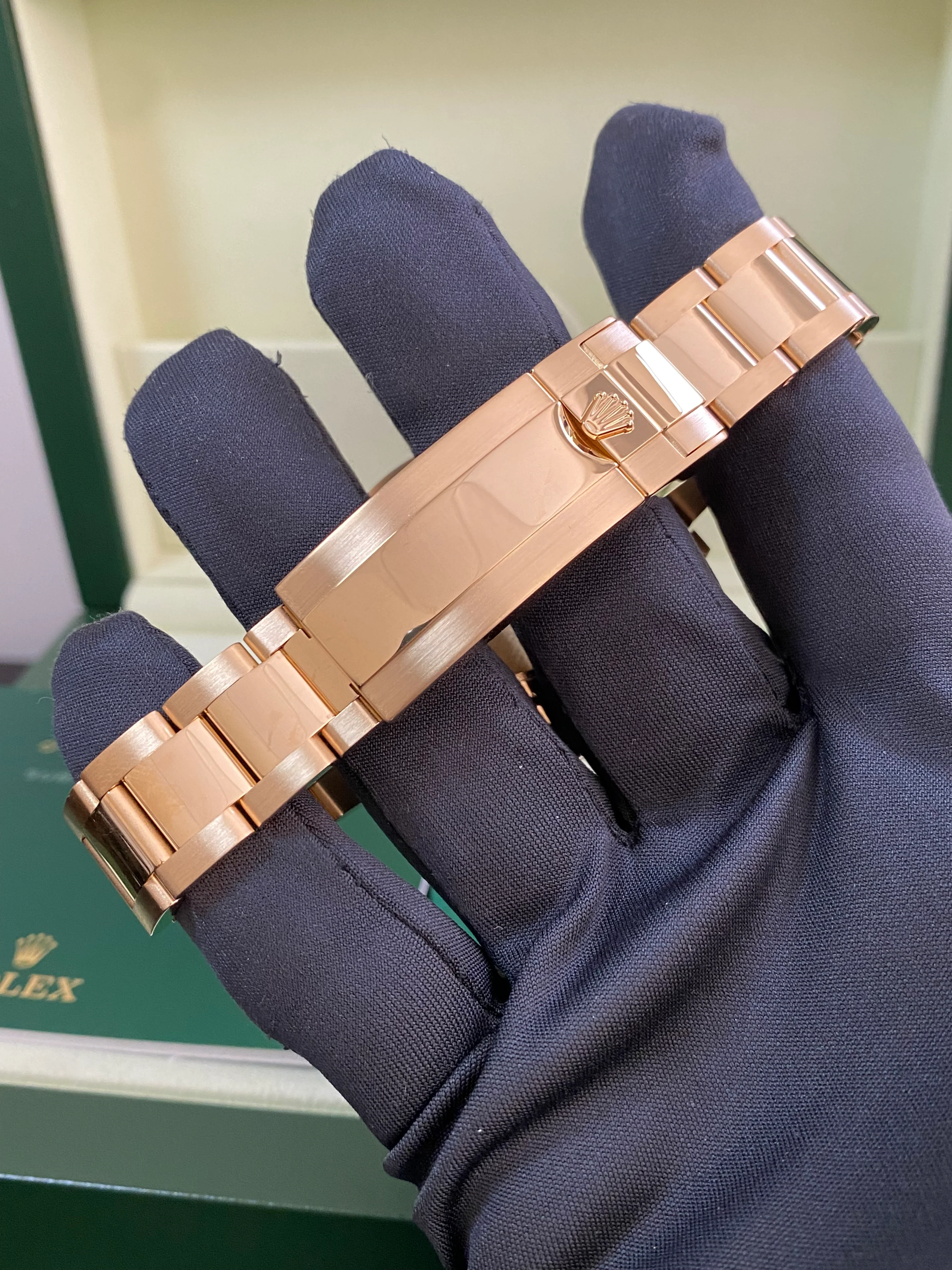 Rolex Yellow Gold Submariner Date - 2014 - Black Bezel - Diamond Dial - 116618LN *FULL SET*