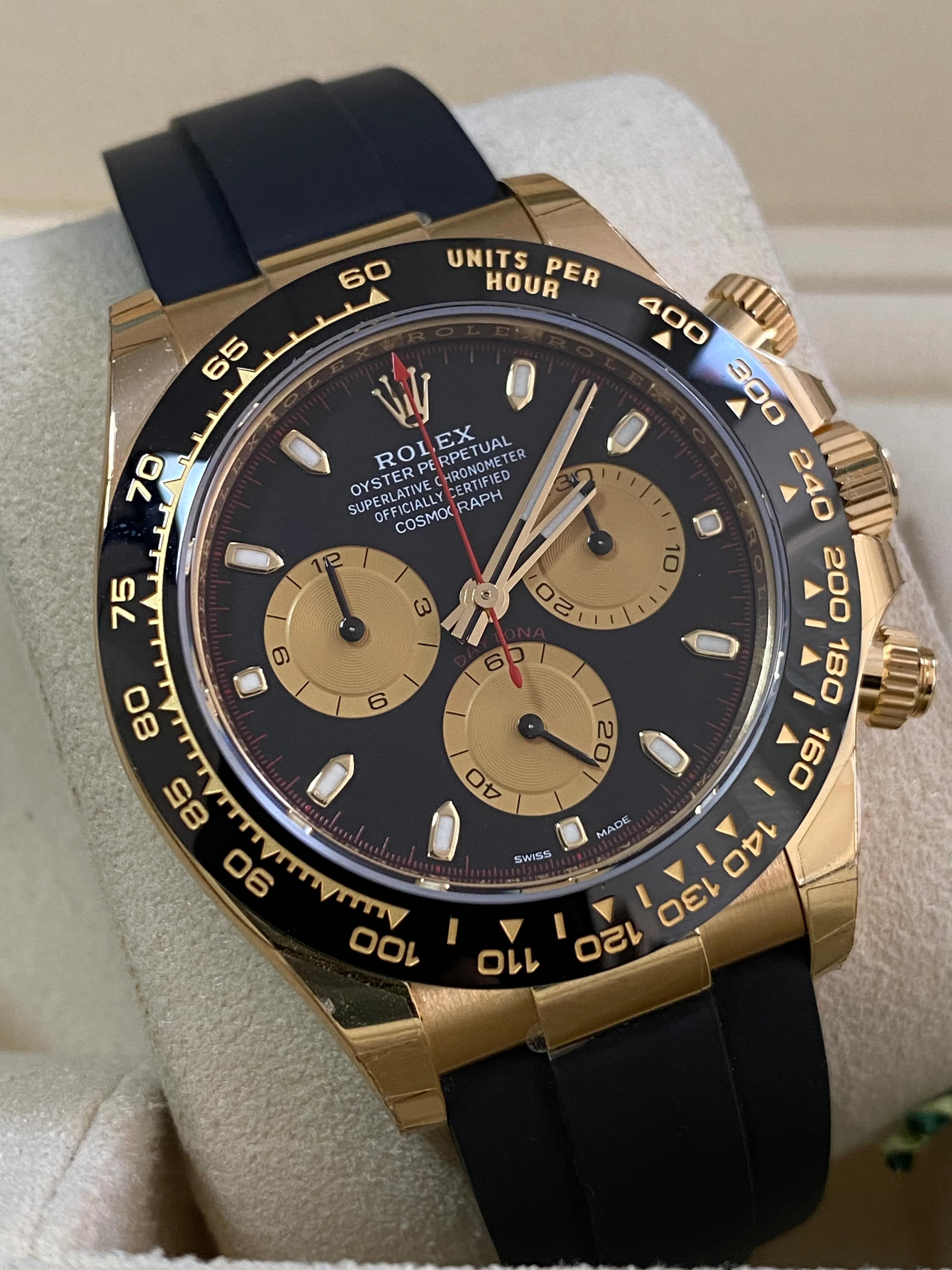 Rolex Yellow Gold Cosmograph Daytona - 2023 - 
