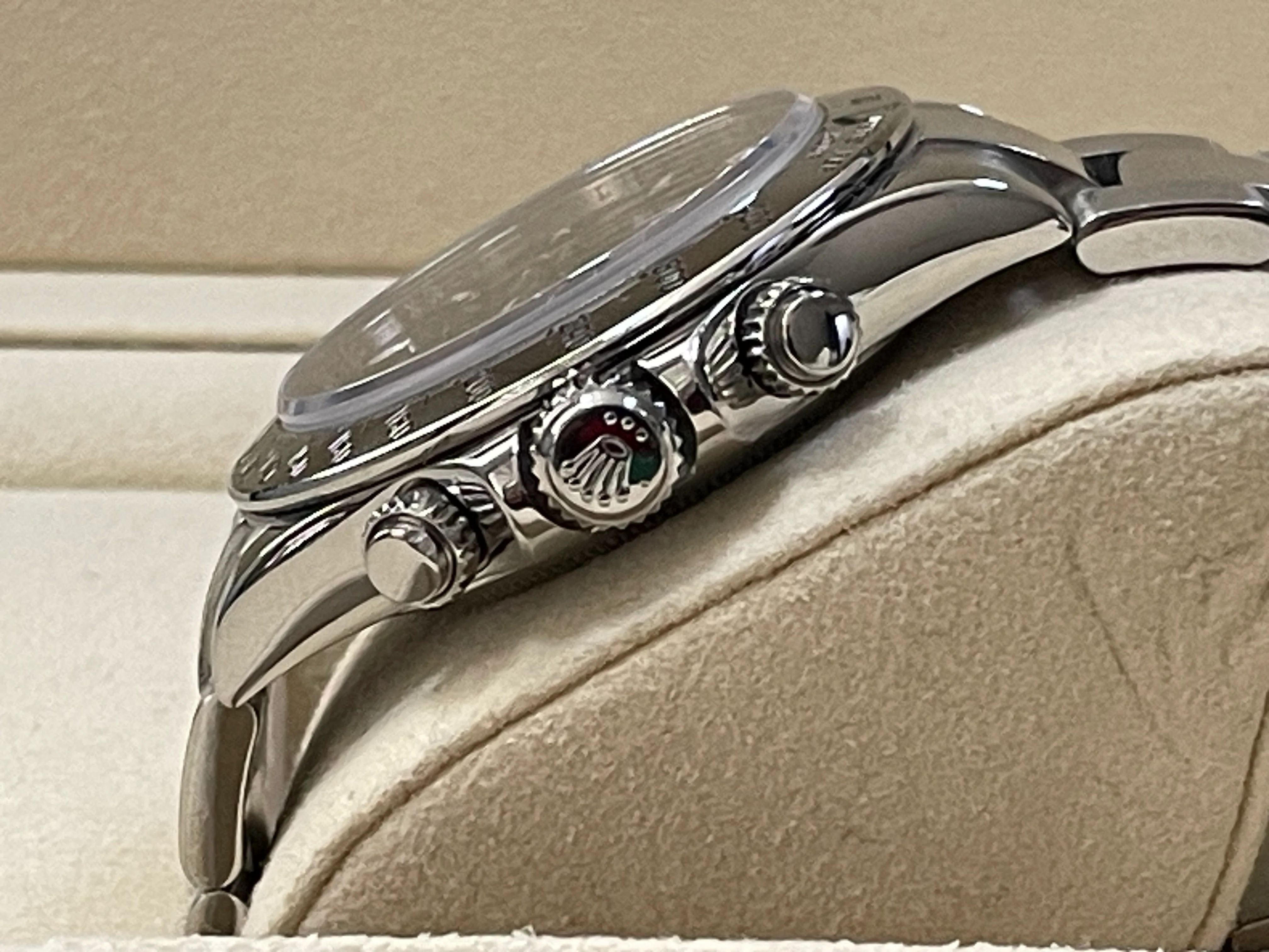 Rolex Steel Cosmograph Daytona - 2013 - Black Index Dial - 116520 