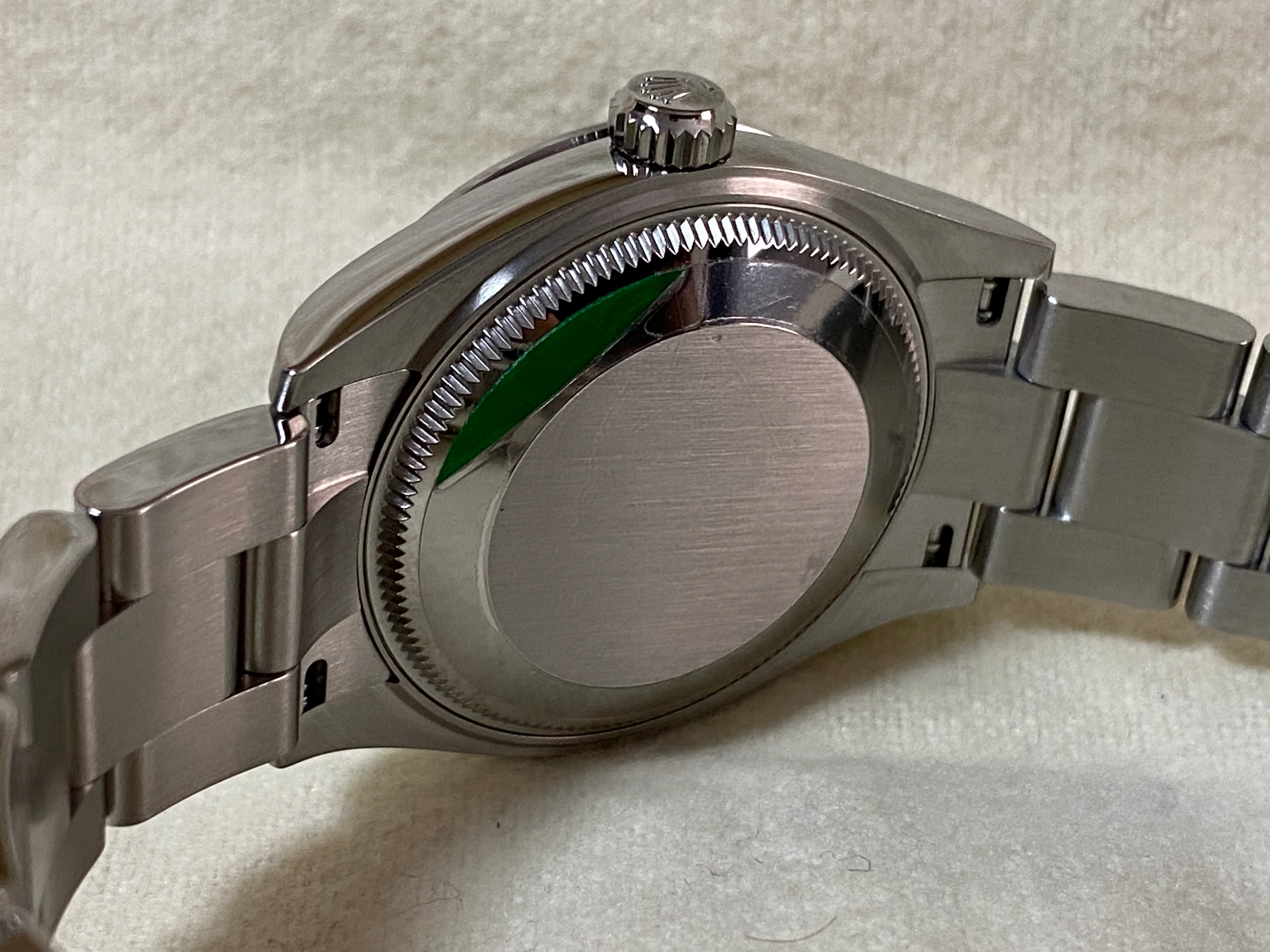 Rolex Oyster Perpetual 31 - 2023 - Domed Bezel - 