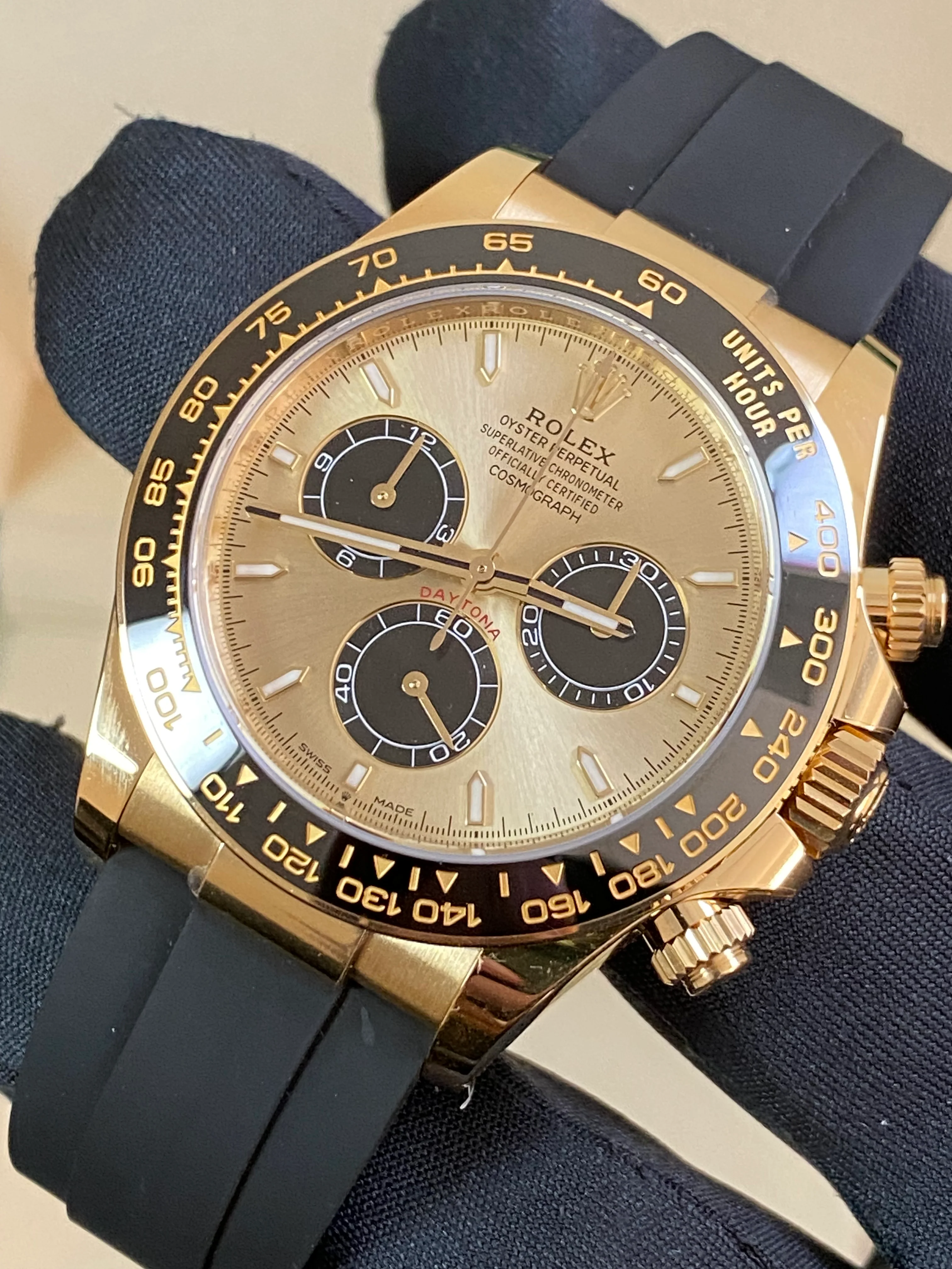 Rolex Yellow Gold Cosmograph Daytona - 2024 - YML 