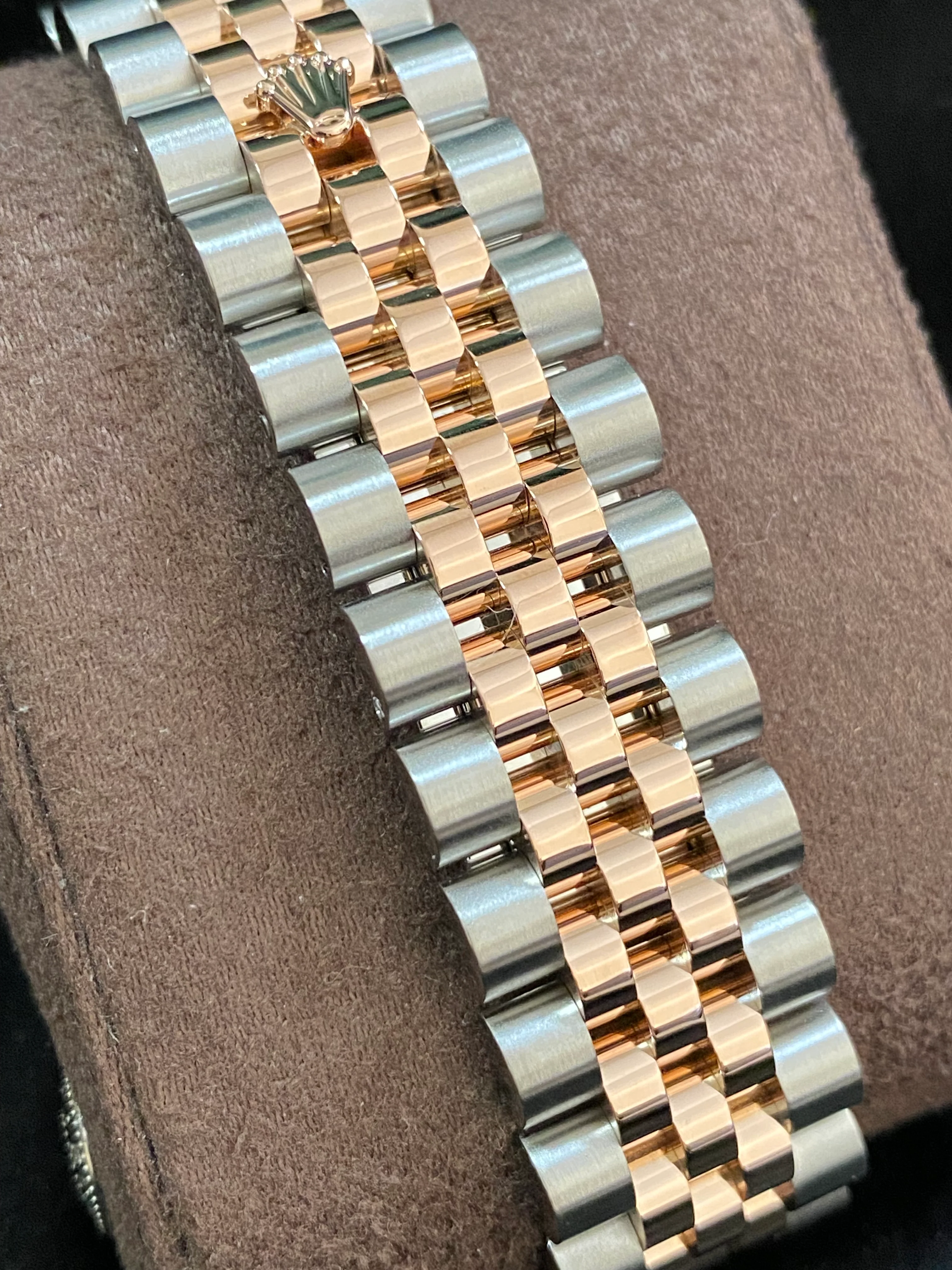 Rolex Steel and Everose Gold Datejust 36 - 2011 - Fluted Bezel - Anniversary Diamond Dial - Jubilee Bracelet - 116231 *FULL SET*