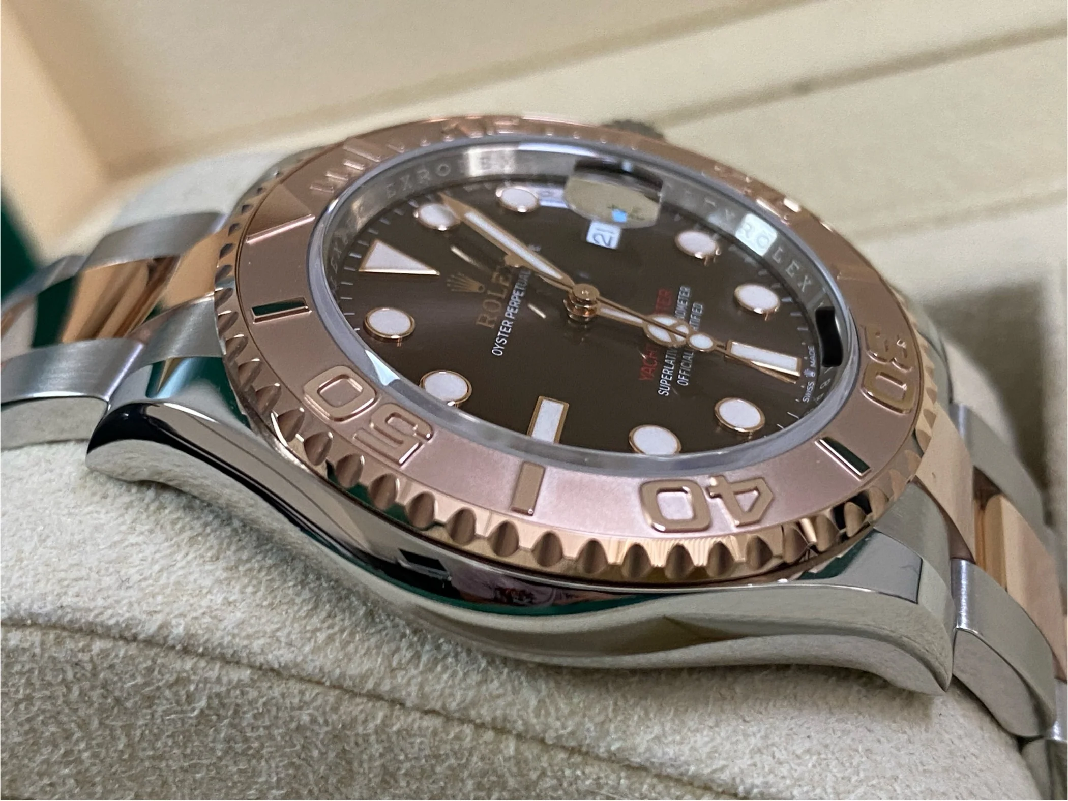 Rolex Steel and Everose Gold Yacht-Master 40 - 2024 - Chocolate Dial - 126621 *FULL SET*