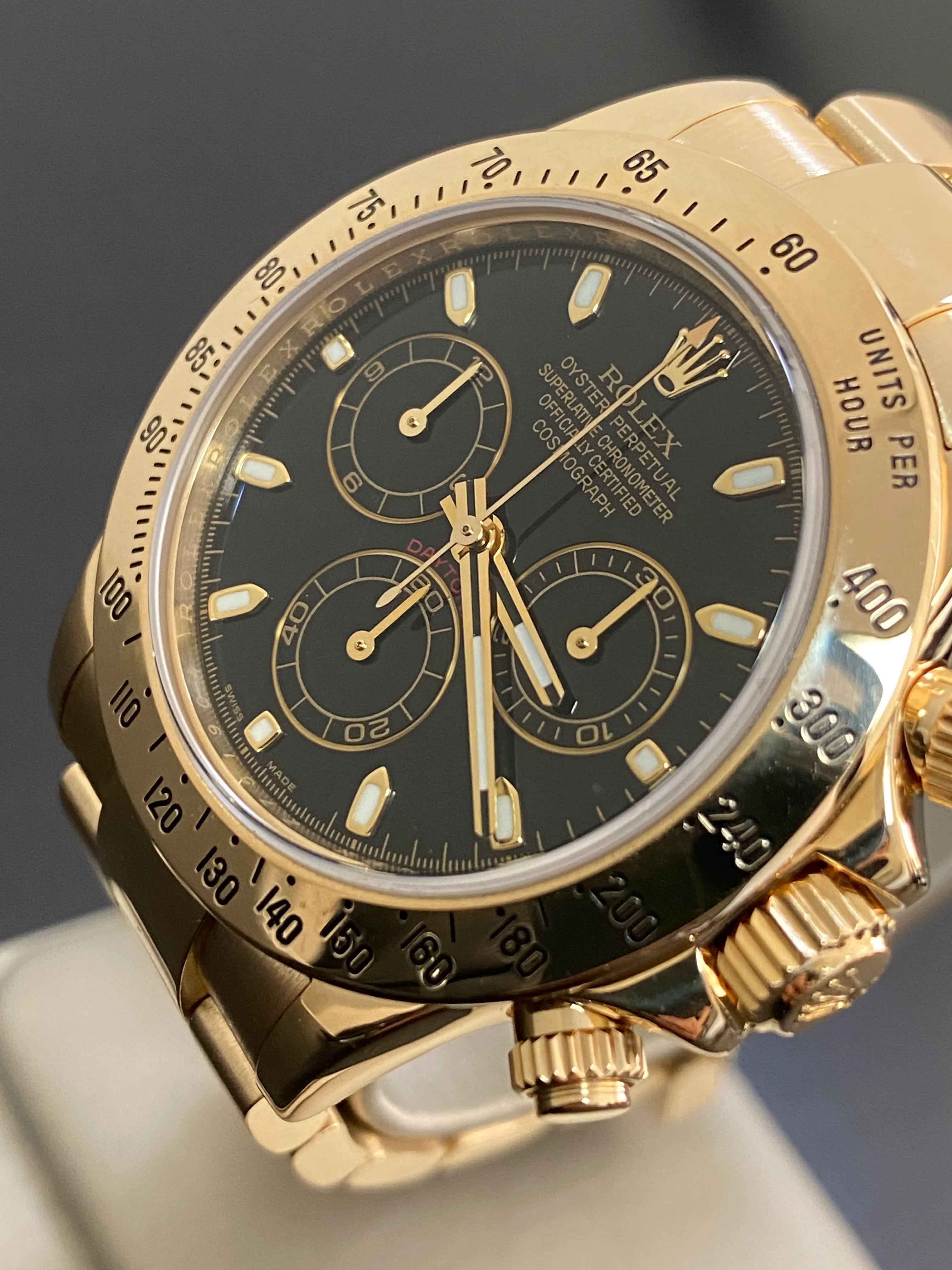 Rolex Yellow Gold Cosmograph Daytona -  Z serial - Black Index Dial - 116528