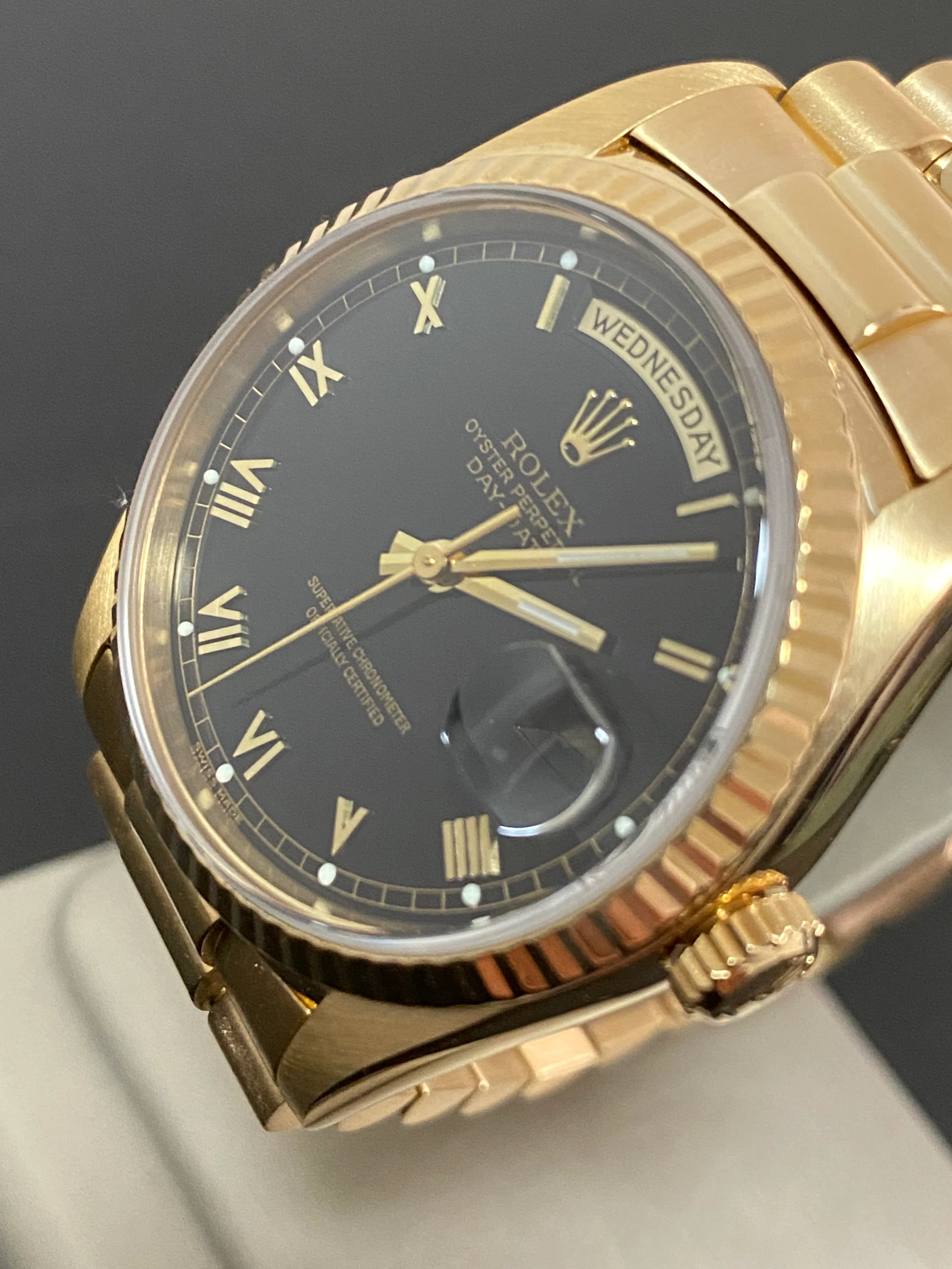 Rolex Yellow Gold Day-Date 36 - E serial - Fluted Bezel - Black Roman Dial - Double Quickset - President Bracelet - 18238