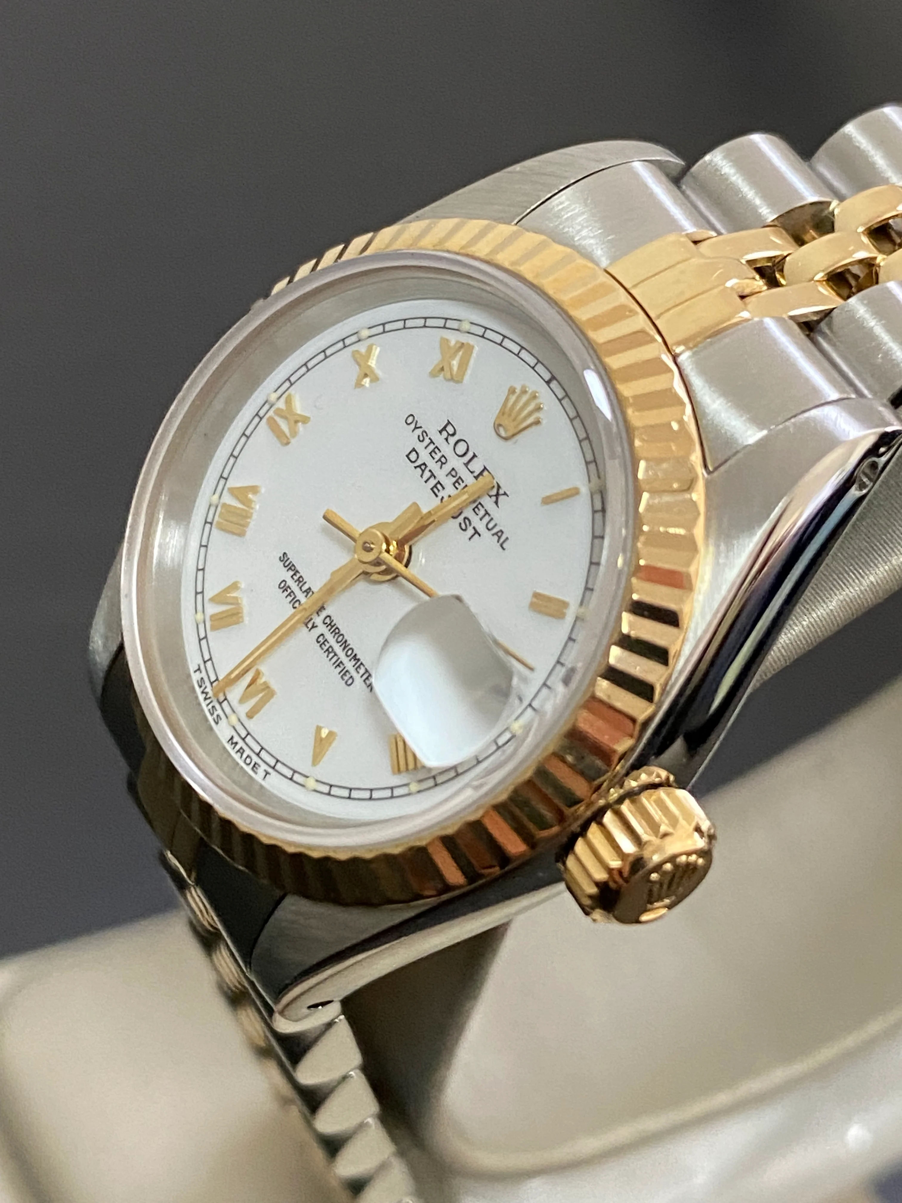 Rolex Steel and Yellow Gold Lady-Datejust - X serial - Fluted Bezel - White Roman Dial - Jubilee Bracelet - 69173 *COMPLETE SET*