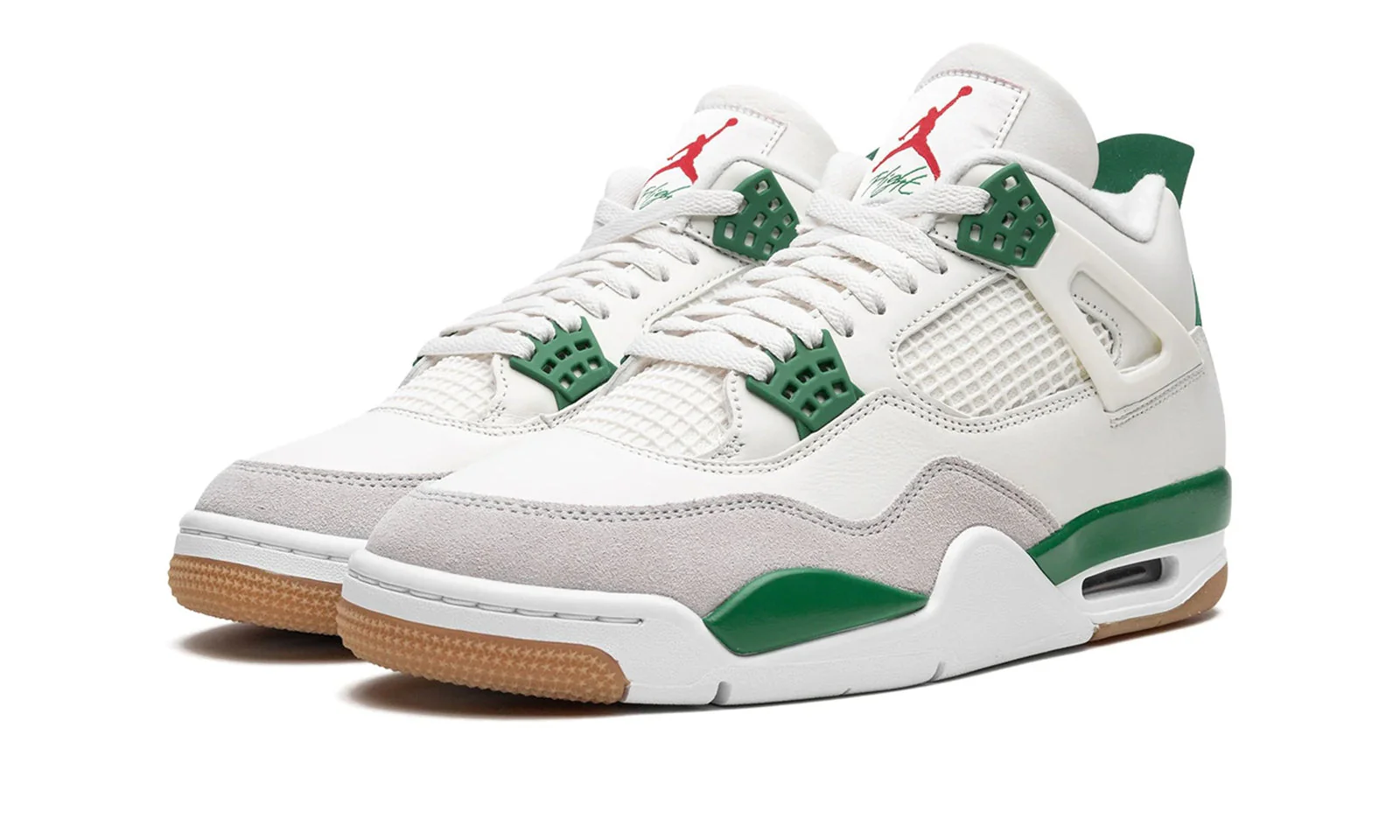 Air Jordan 4 Retro SB 