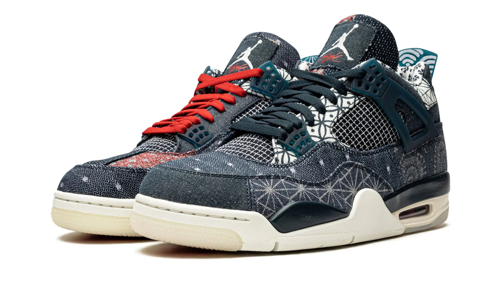 Air Jordan 4 Retro SE 