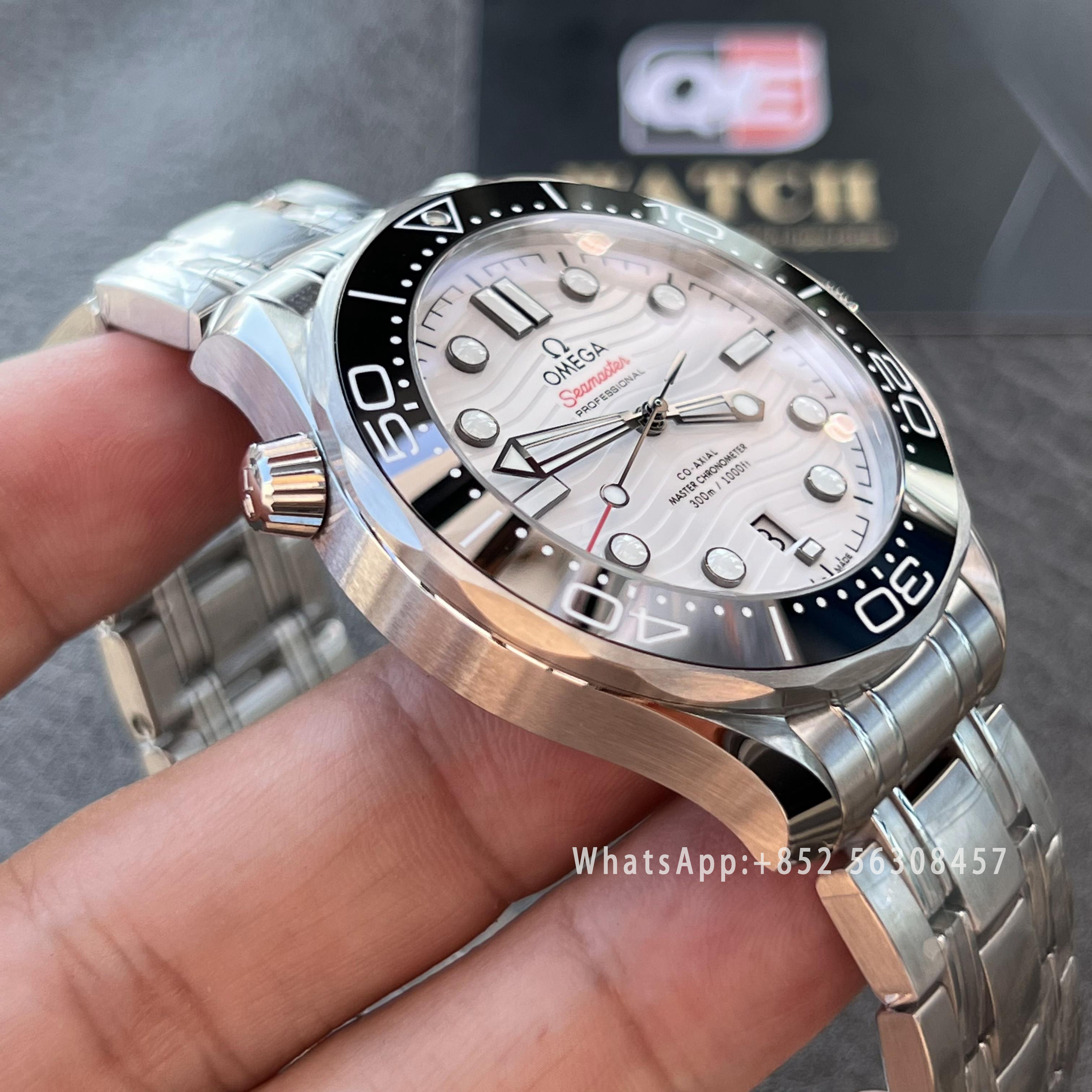 Omega Seamaster Diver 300M Black Ceramic Bezel White Ceramic Dial on SS Bracelet 42mm