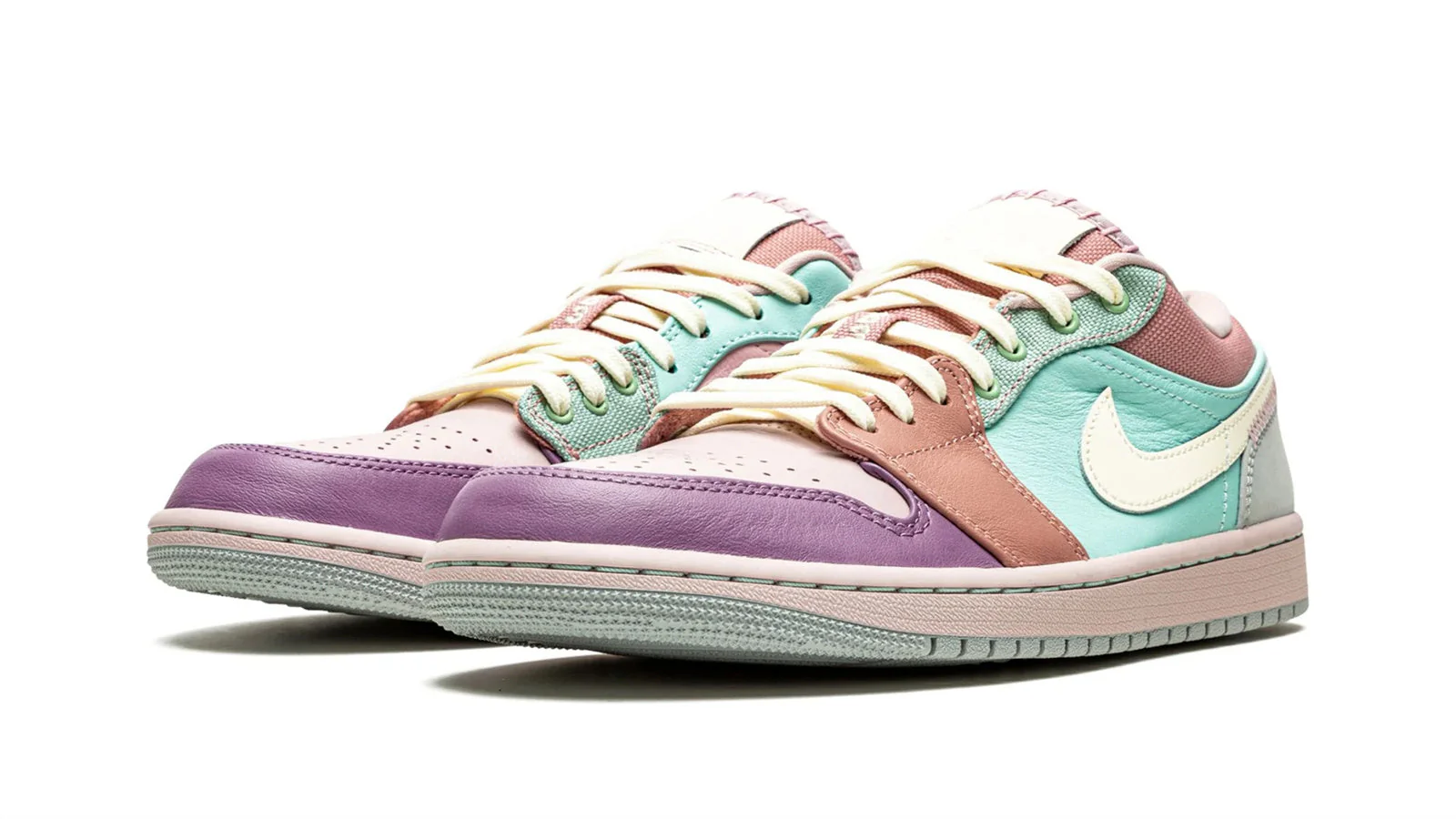 AIR JORDAN 1 LOW SE 