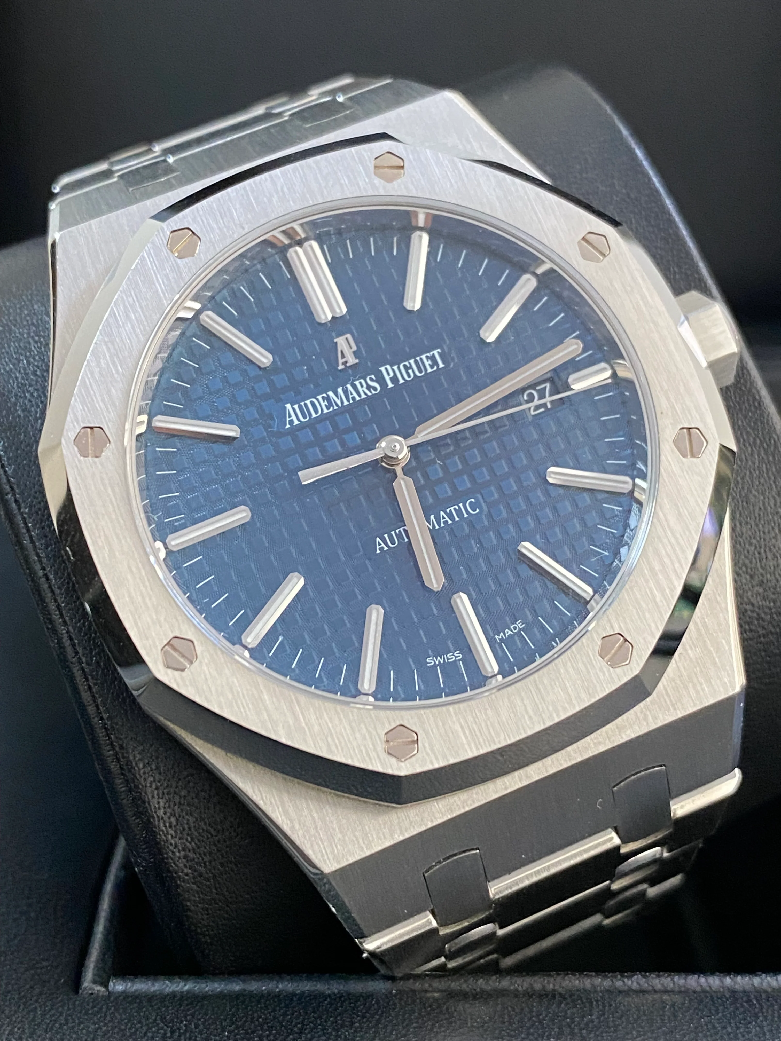 Audemars Piguet Royal Oak Self Winding - 2014 - Blue Dial - 15400ST *FULL SET*