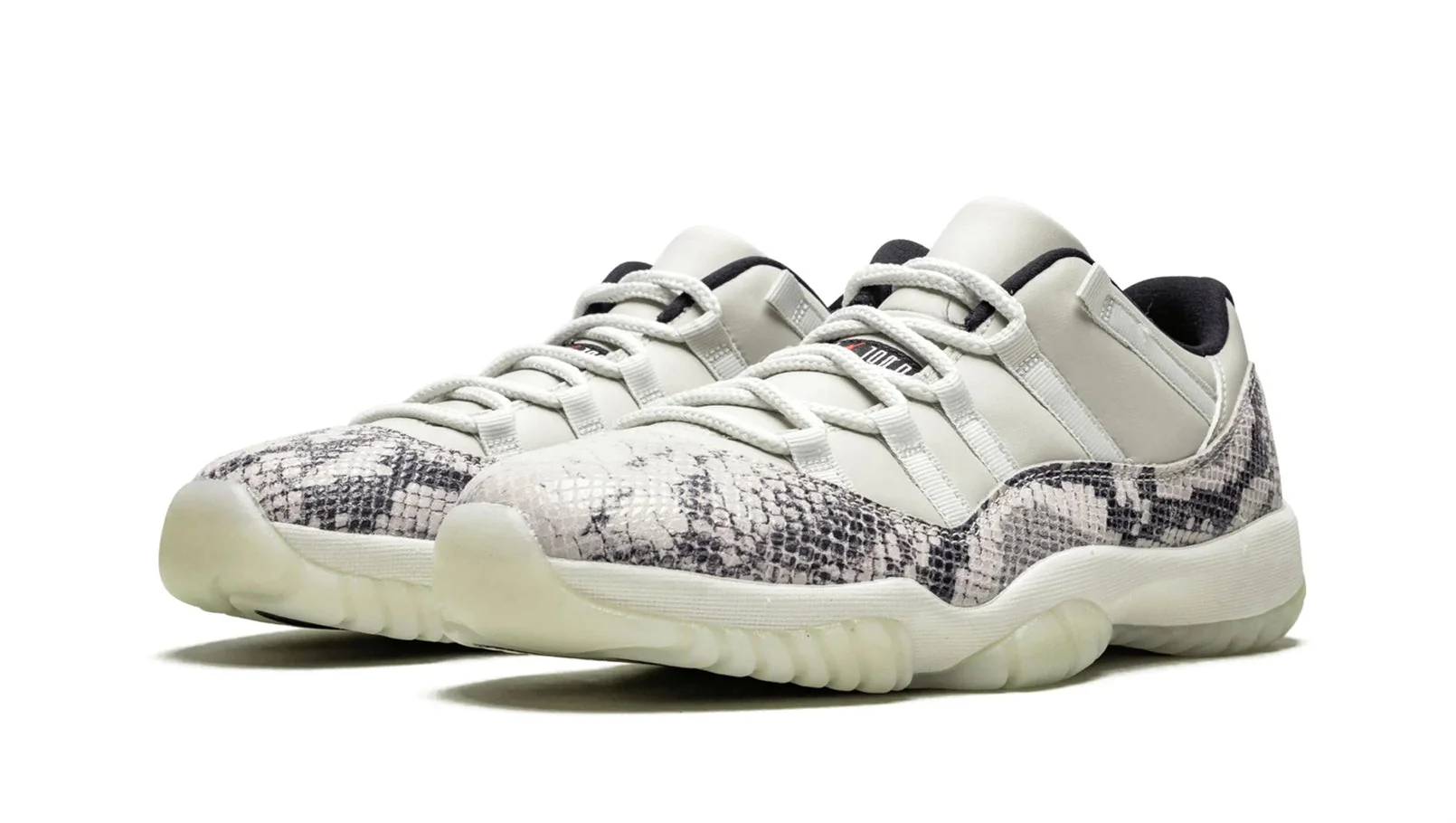 Air Jordan 11 Retro Low 
