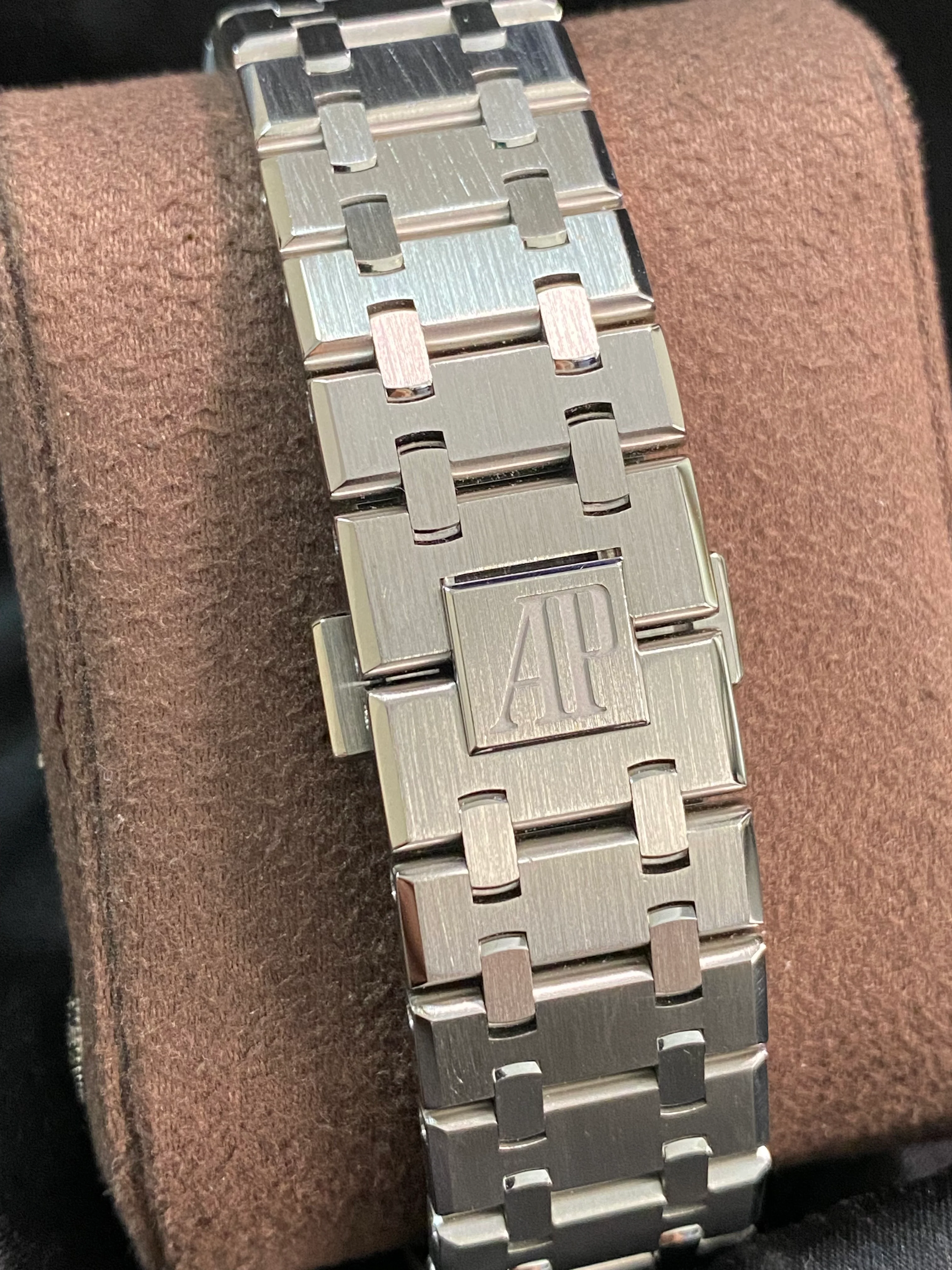 Audemars Piguet Royal Oak Perpetual Calendar - 2017 - Silver Dial - 26574ST - *FULL SET*