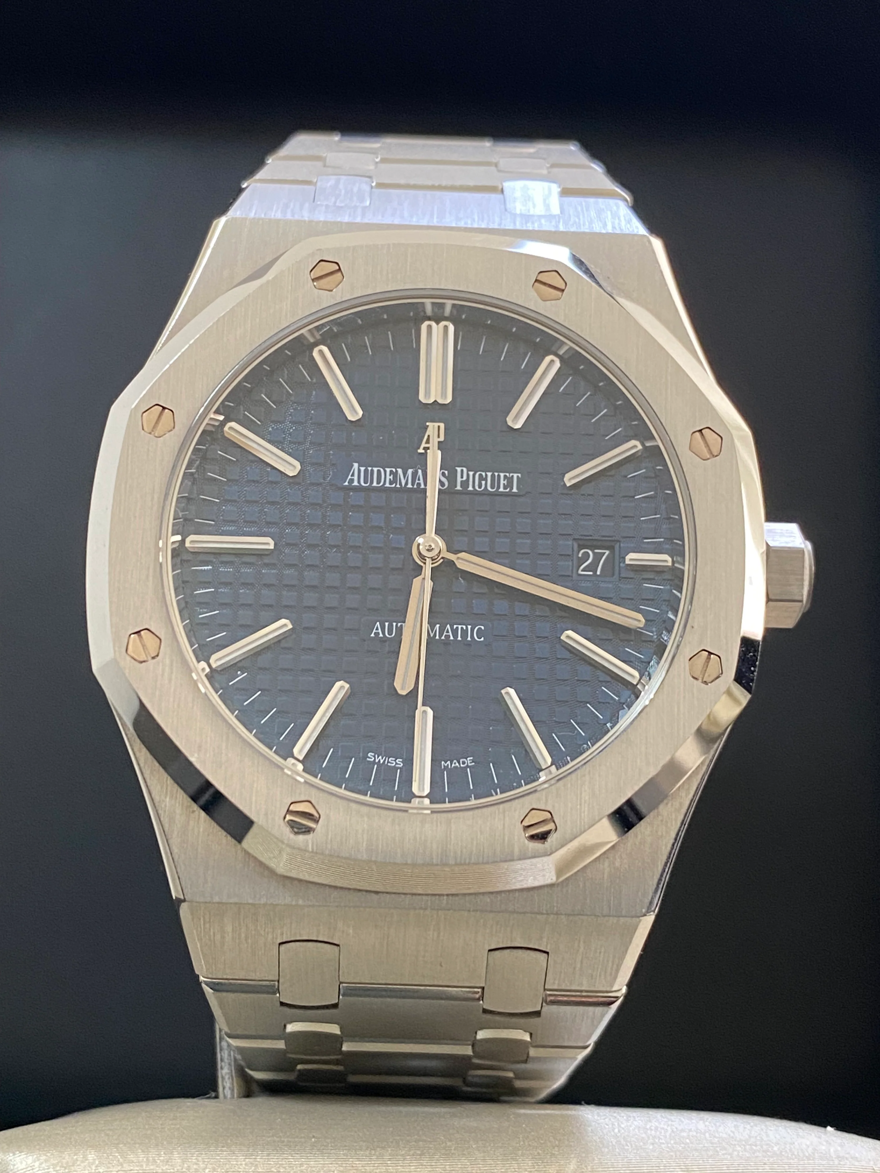 Audemars Piguet Royal Oak Self Winding - 2014 - Blue Dial - 15400ST *FULL SET*