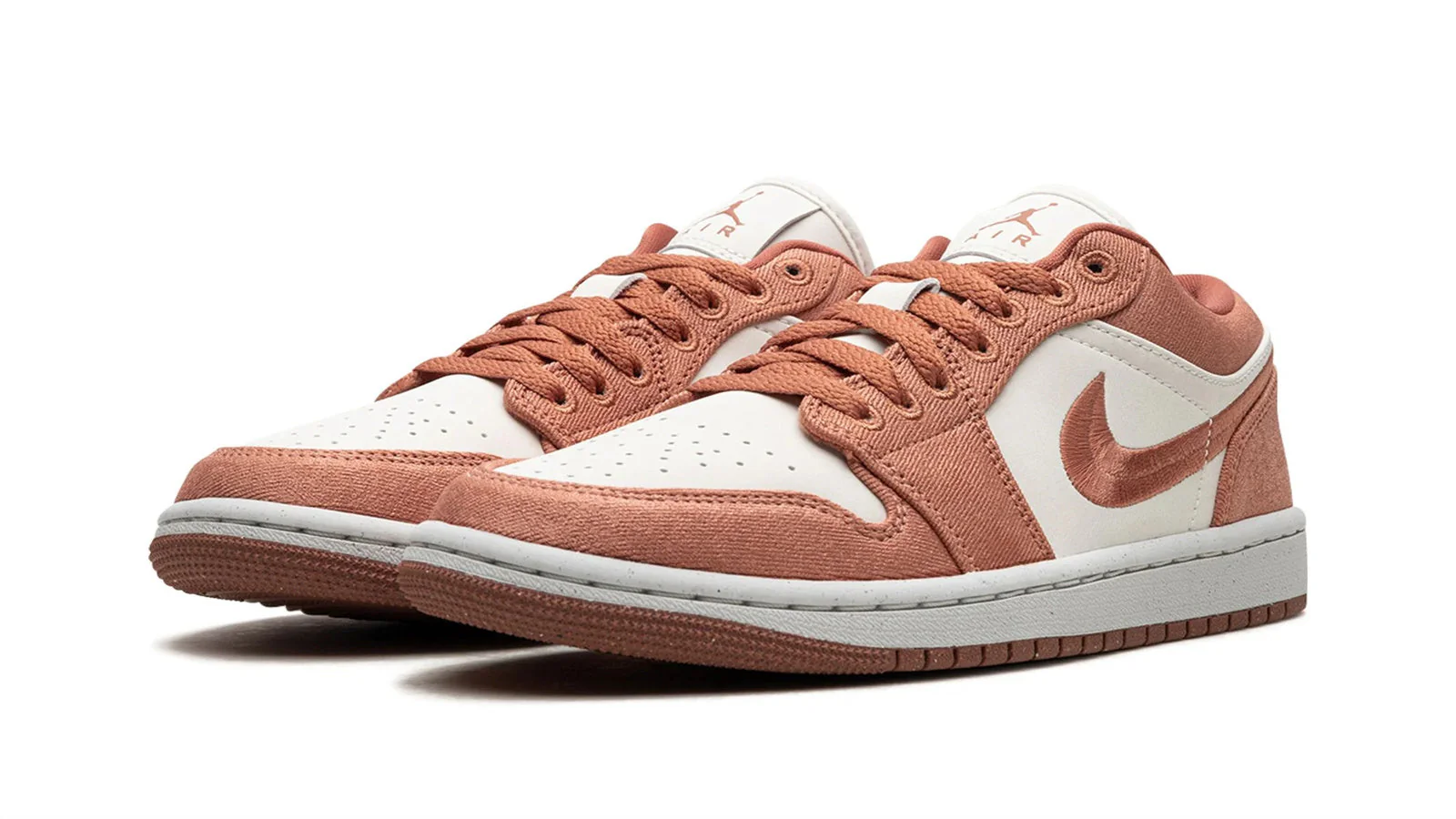 Air Jordan 1 Low WMNS 