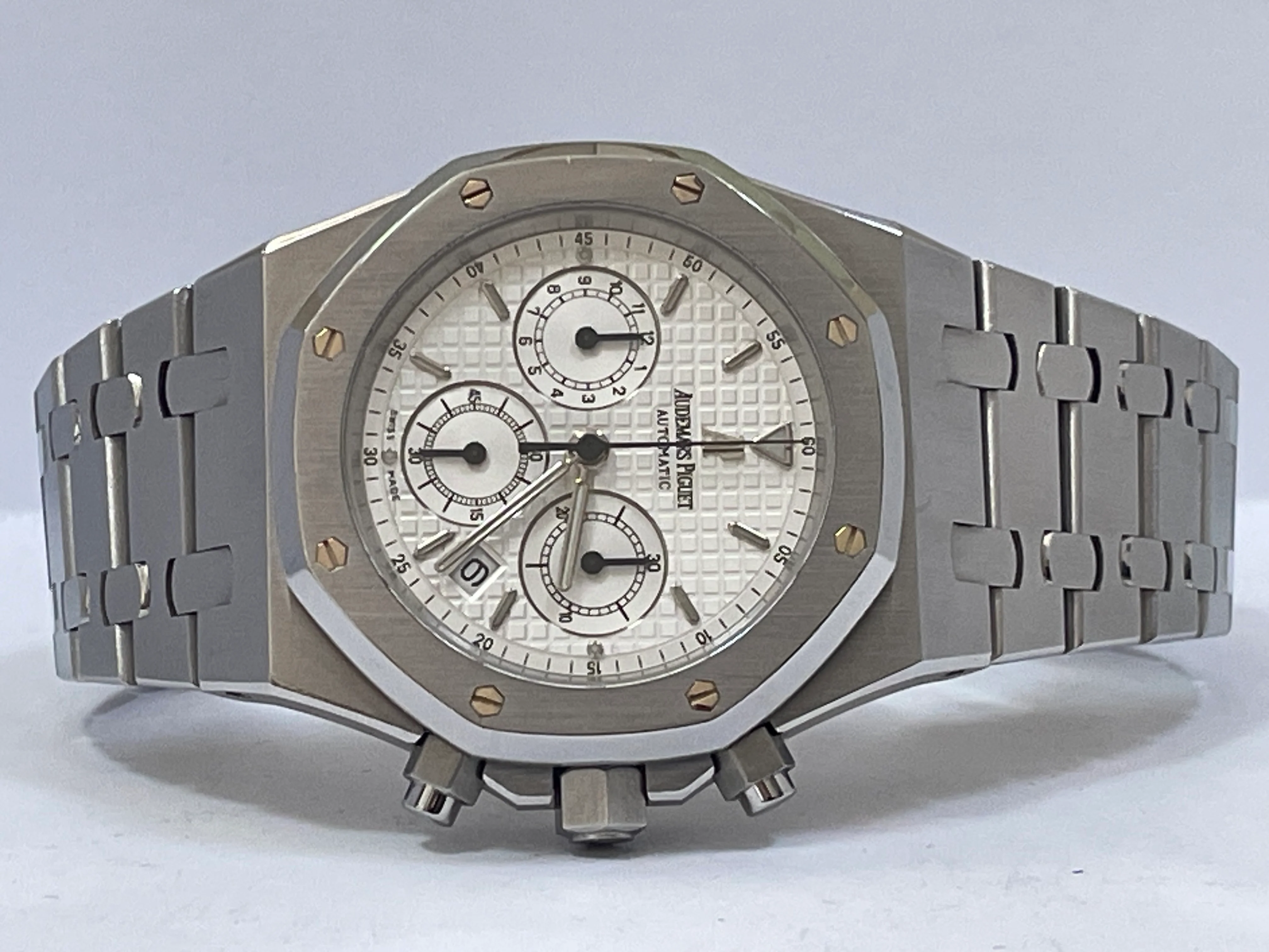 Audemars Piguet Royal Oak Chronograph - Stainless Steel - White Dial - 25860ST.00.1110ST.05