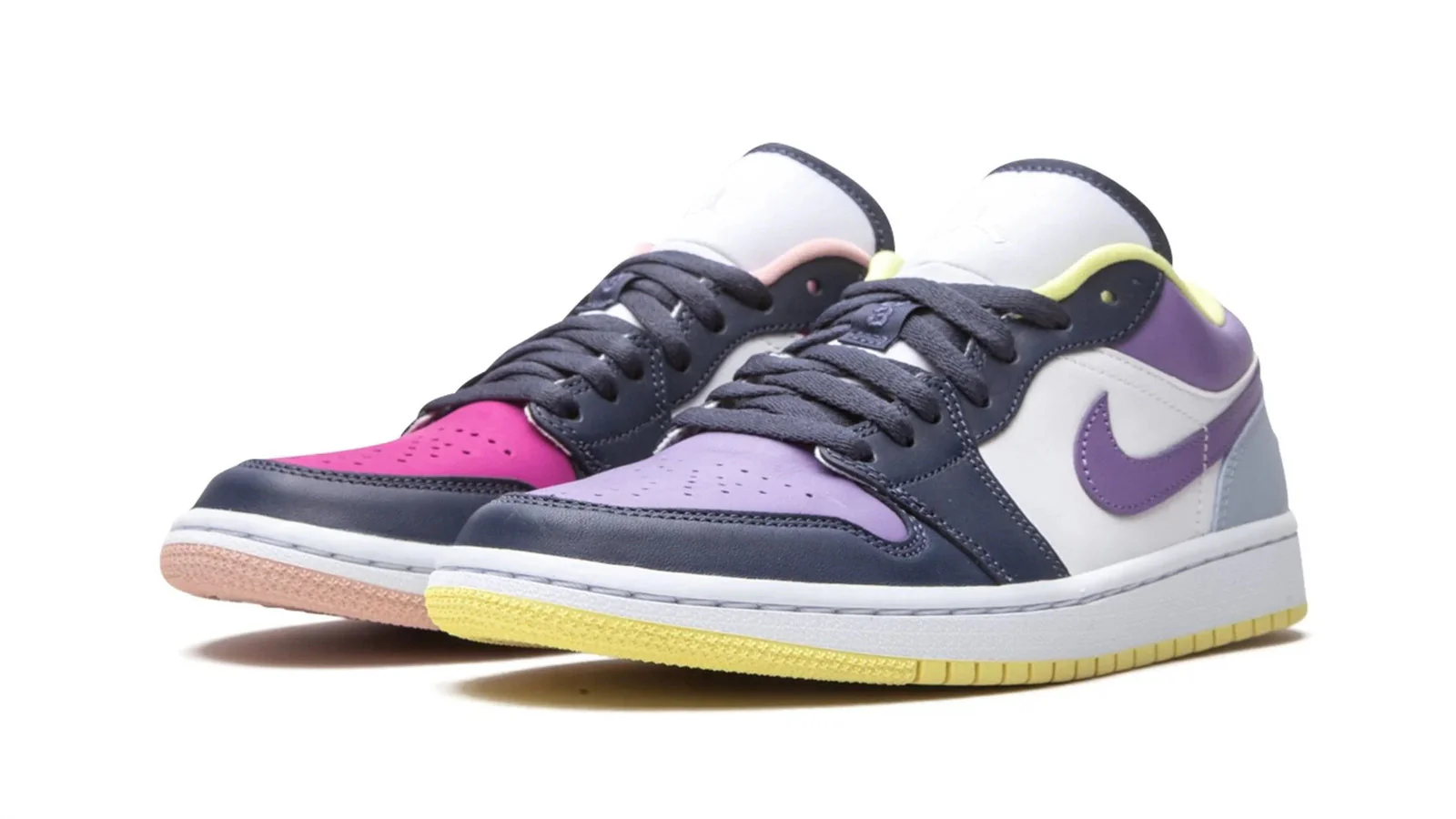 AIR JORDAN 1 LO SE WMNS 
